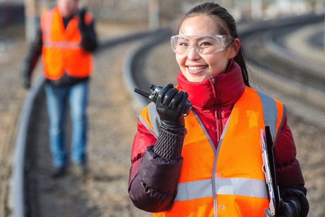 Thi thu cau hoi diem liet bang lai oto hang B2 anh 10