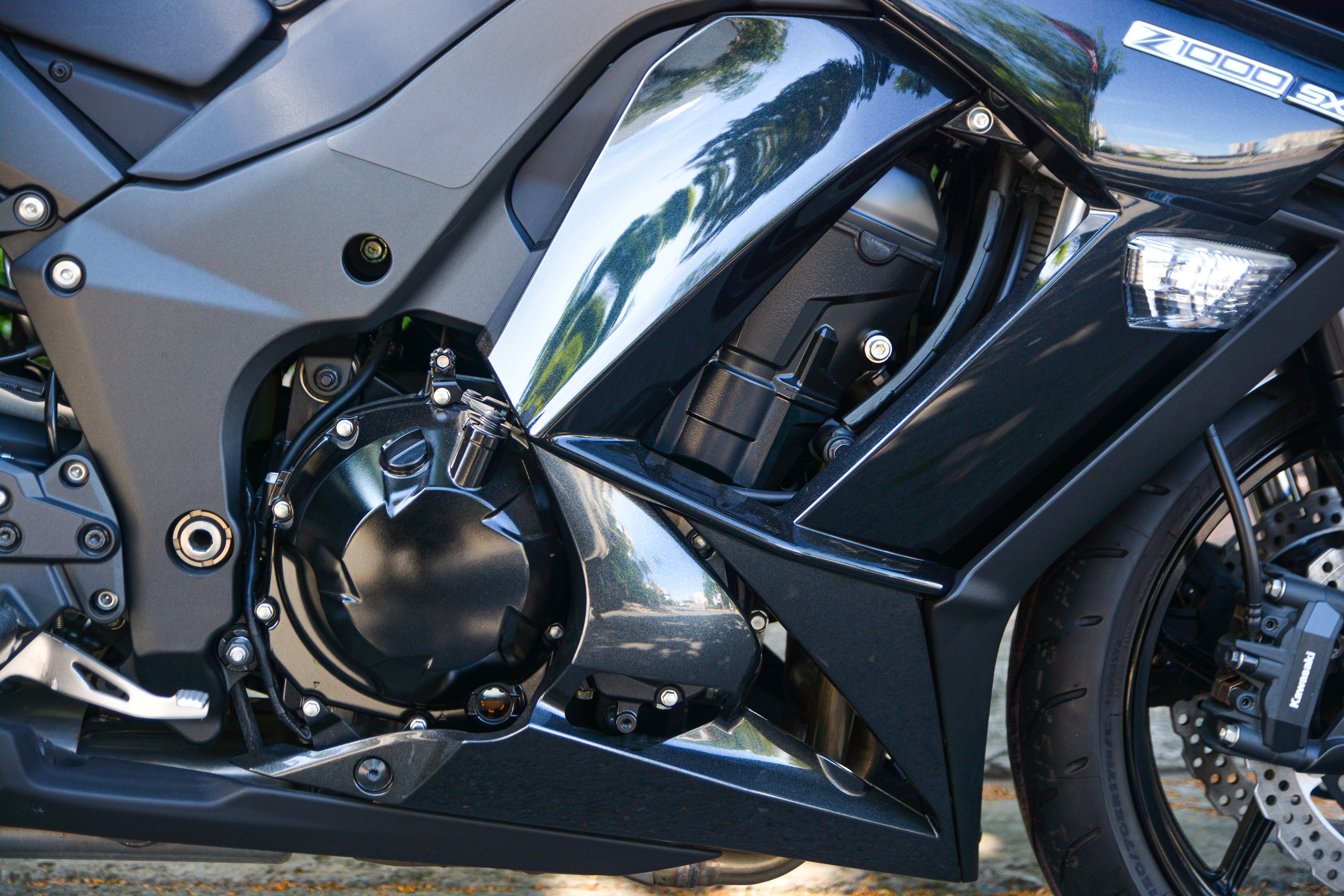 Kawasaki Z1000SX,  phien ban touring cua Z1000 gia 340 trieu anh 7