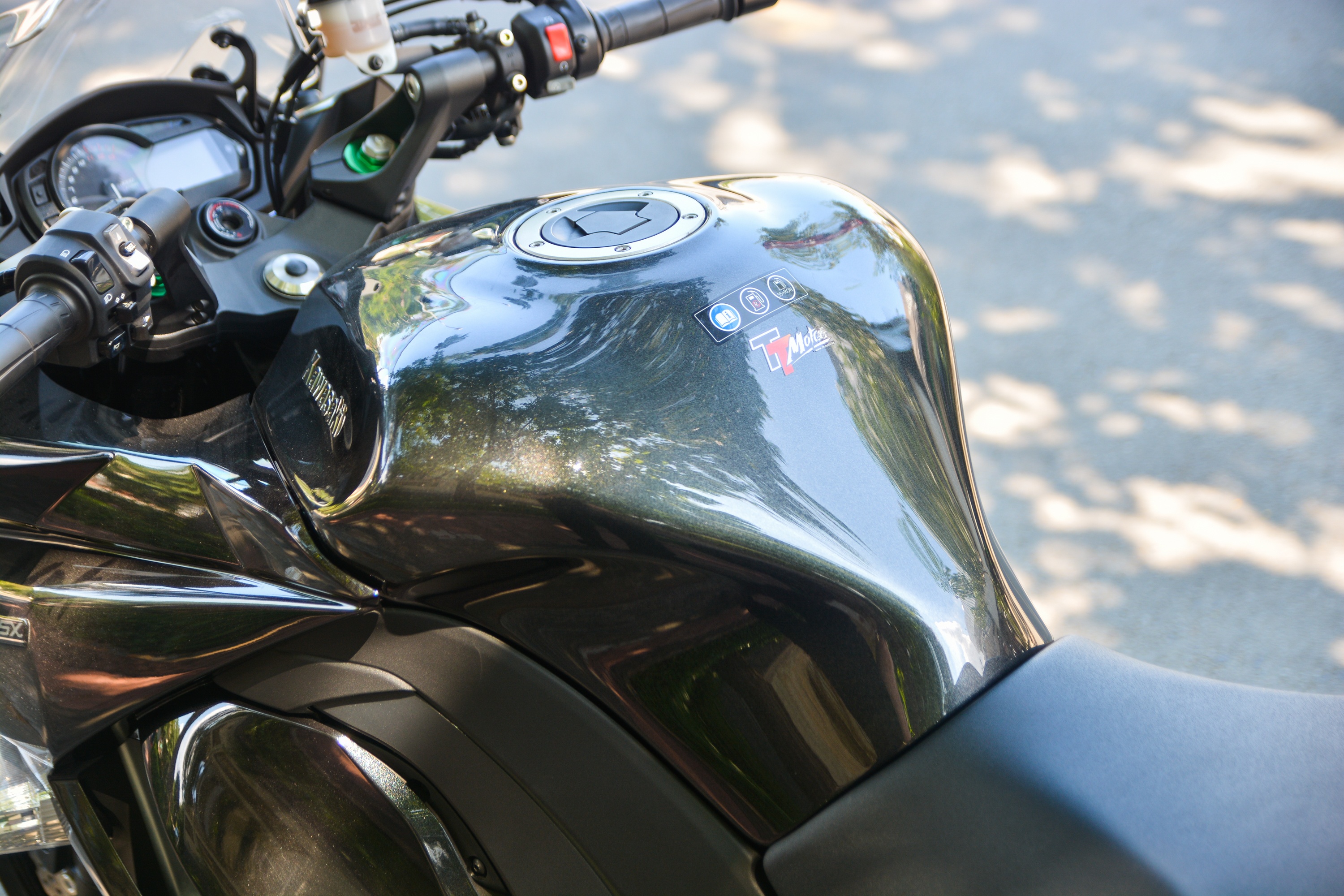 Kawasaki Z1000SX,  phien ban touring cua Z1000 gia 340 trieu anh 5