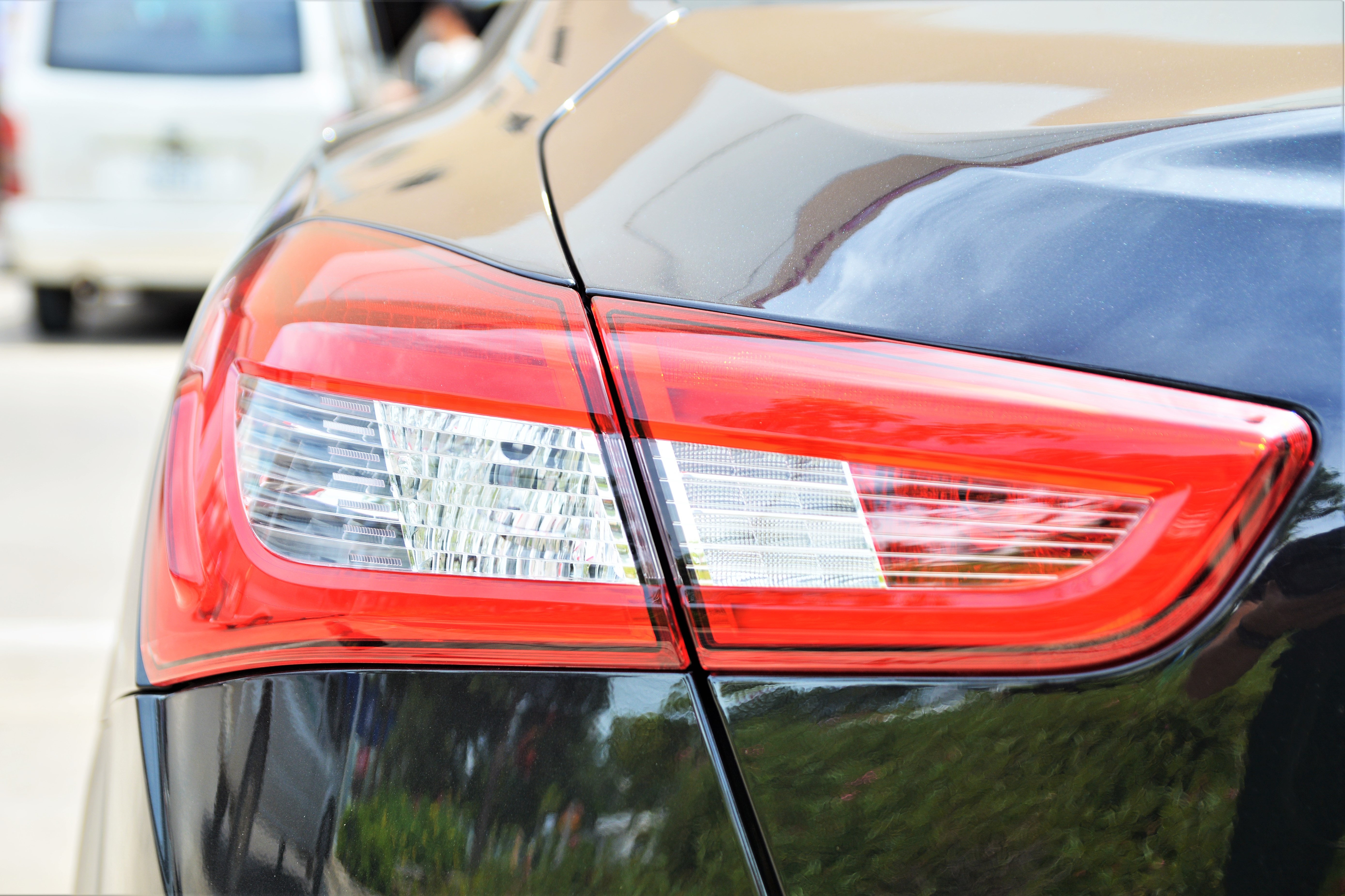 Chi tiet Maserati Ghibli o VN - sedan manh 350 ma luc,  gia tu 5, 69 ty anh 5