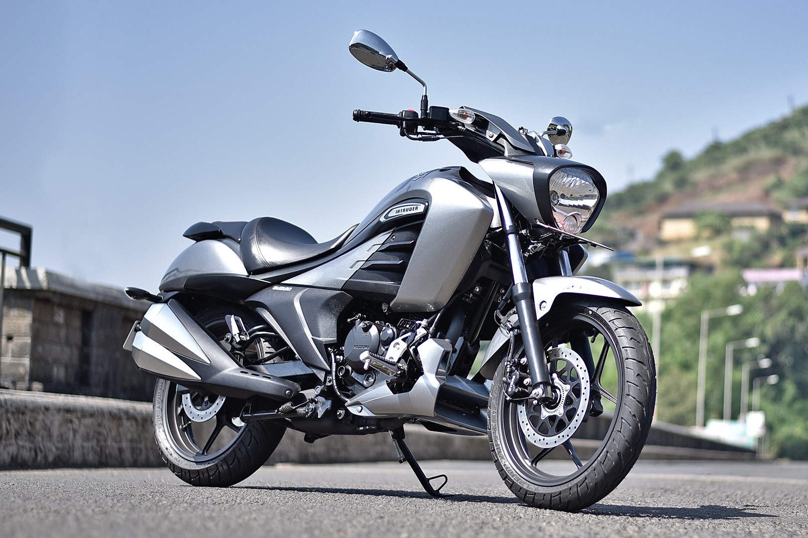 Nhung mau xe may chinh hang sap ve VN trong nam nay hinh anh