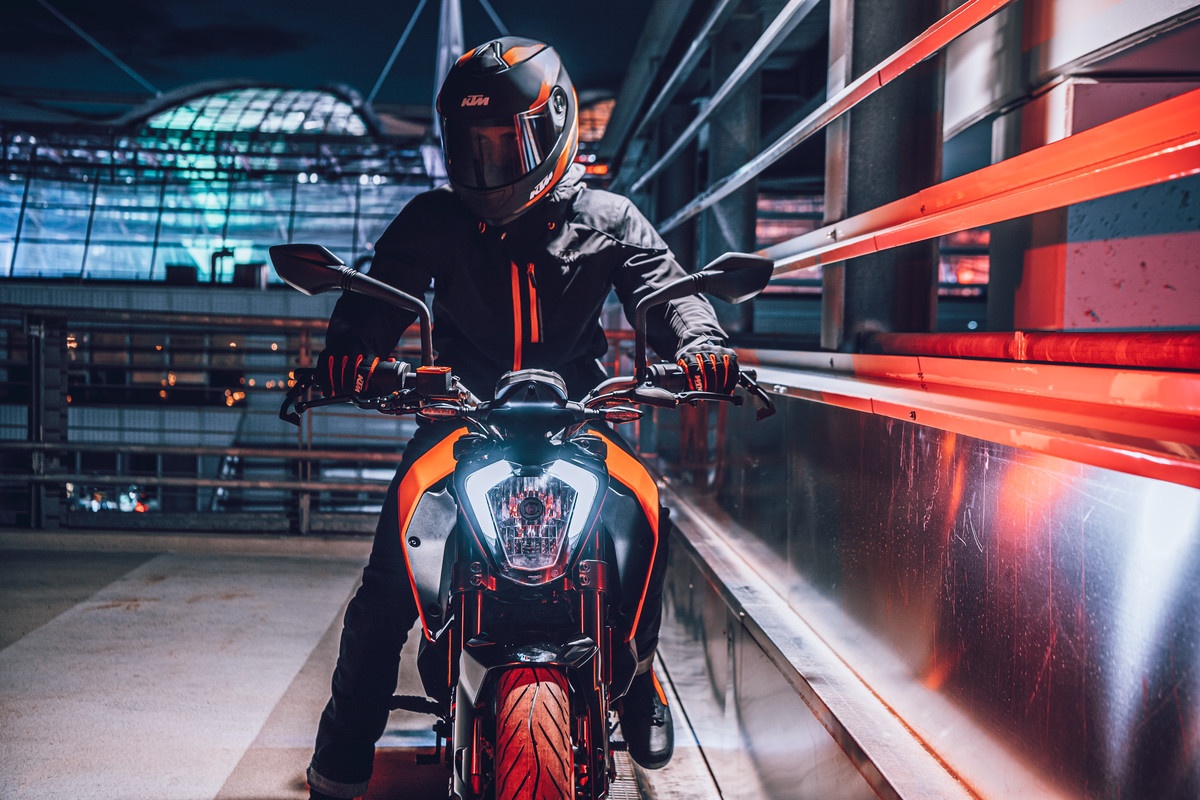 KTM 200 Duke 2021 ra mắt tại Malaysia ảnh 2 KTM 200 Duke 2021 ra mat tai Malaysia anh 2