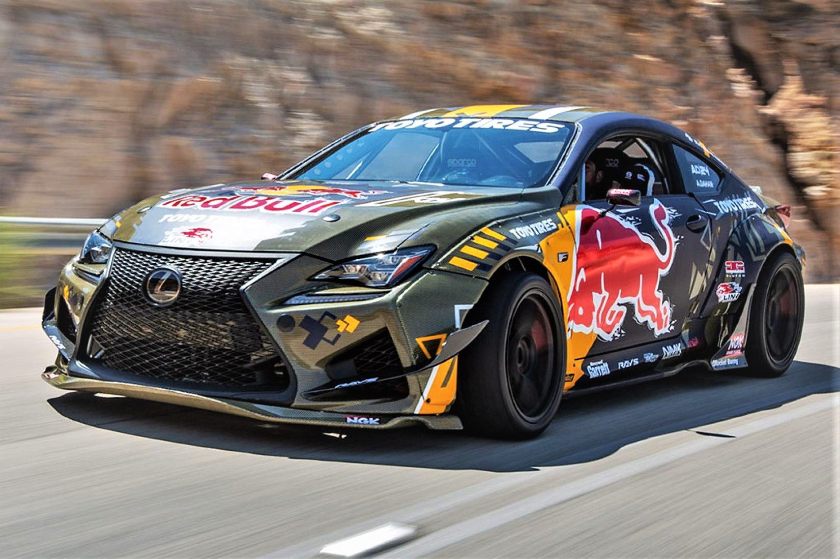 Lexus RC F Carbon Kelvar - xe the thao sieu nhe manh 1.200 ma luc hinh anh