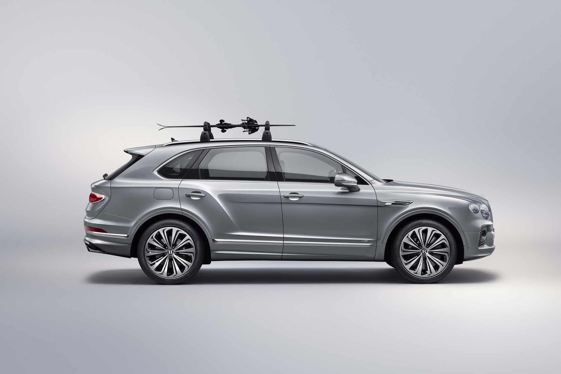 Bentley ra mắt bộ phụ kiện dành riêng cho SUV Bentayga ảnh 3 Bentley ra mat bo phu kien danh rieng cho SUV Bentayga anh 3
