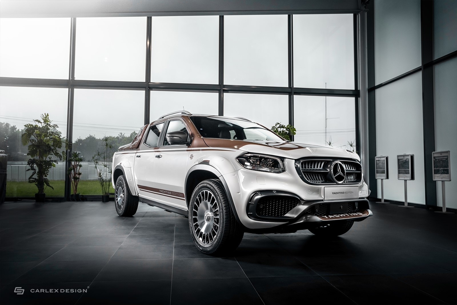 Chiem nguong Mercedes-Benz X-Class voi ban do phong cach co dien anh 1