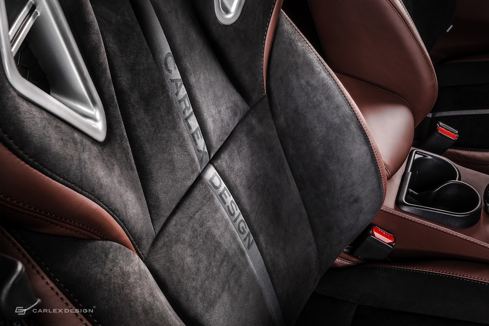 Chiem nguong Mercedes-Benz X-Class voi ban do phong cach co dien anh 6