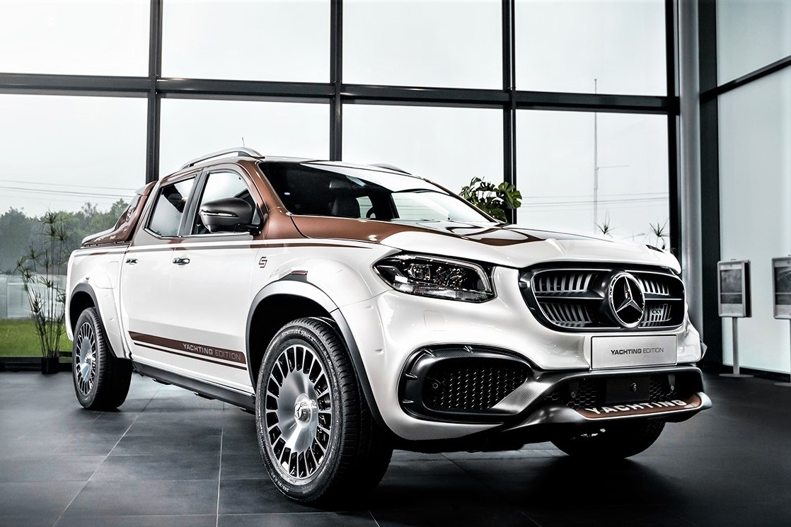 Mercedes-Benz X-Class co dien voi ban do op go hinh anh