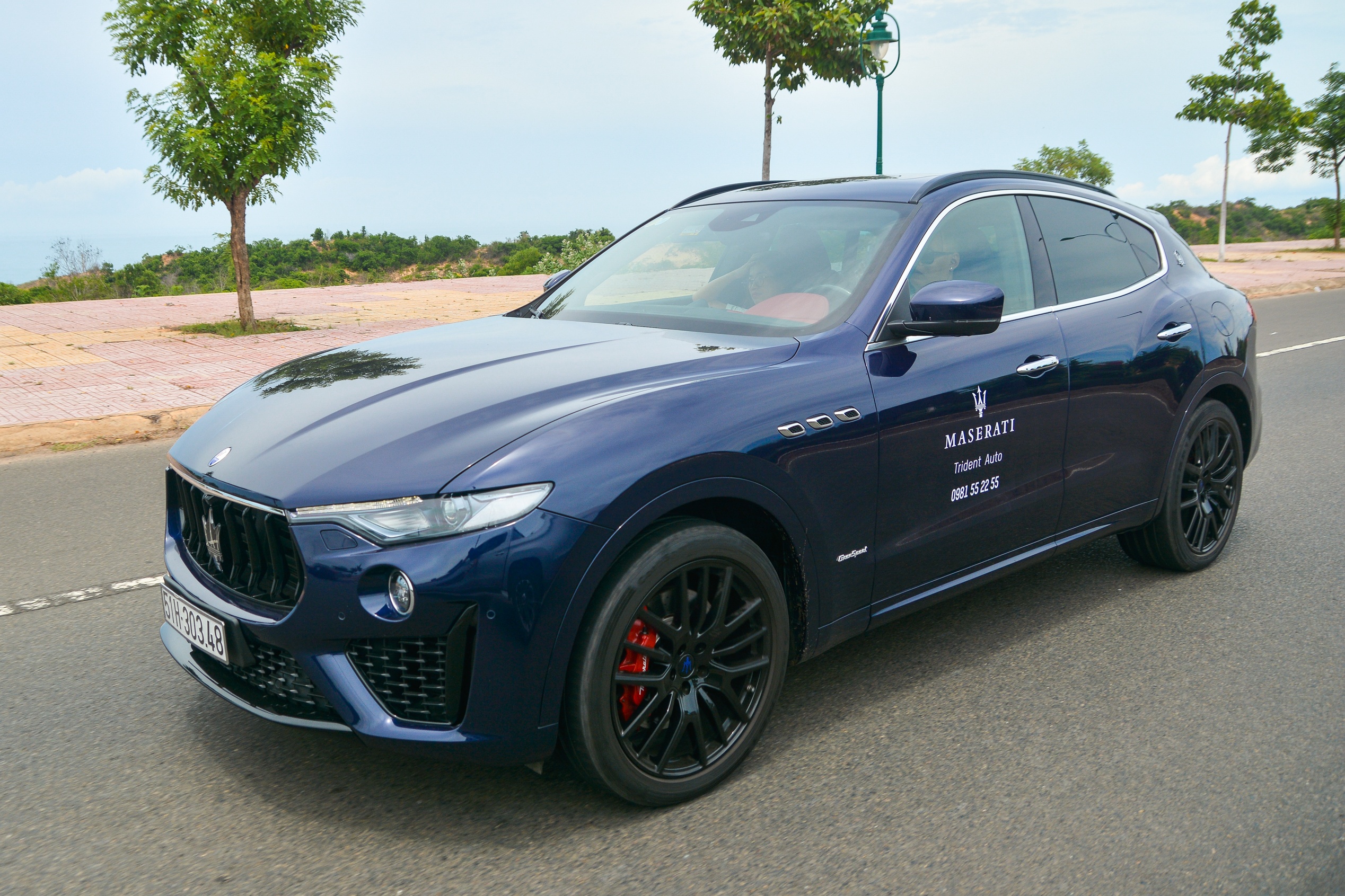 Chi tiết Maserati Levante tại VN,  SUV hạng sang giá từ 5, 5 tỷ đồng ảnh 3 Chi tiet Maserati Levante tai VN,  SUV hang sang gia tu 5, 5 ty dong anh 3