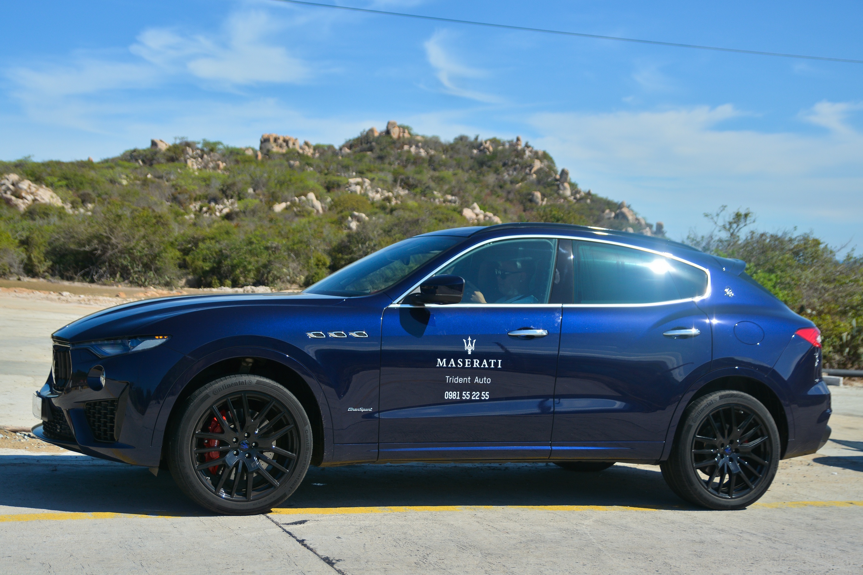 Chi tiết Maserati Levante tại VN,  SUV hạng sang giá từ 5, 5 tỷ đồng ảnh 17 Chi tiet Maserati Levante tai VN,  SUV hang sang gia tu 5, 5 ty dong anh 17