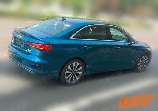 Lộ diện Audi A3 phiên bản trục cơ sở kéo dài,  trang bị động cơ 1.5L ảnh 2 Lo dien Audi A3 phien ban truc co so keo dai,  trang bi dong co 1.5L anh 2
