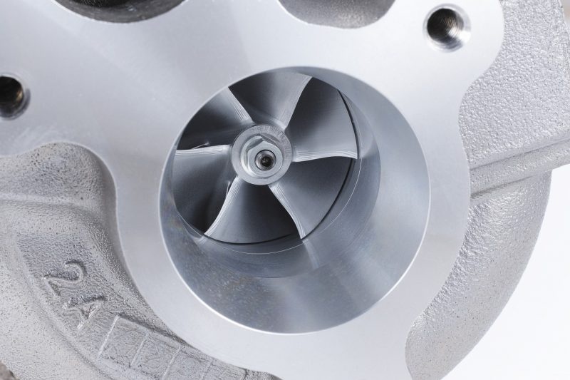 Tang suc manh cho Honda Civic voi bo tang ap do co gia hon 2.000 USD anh 3