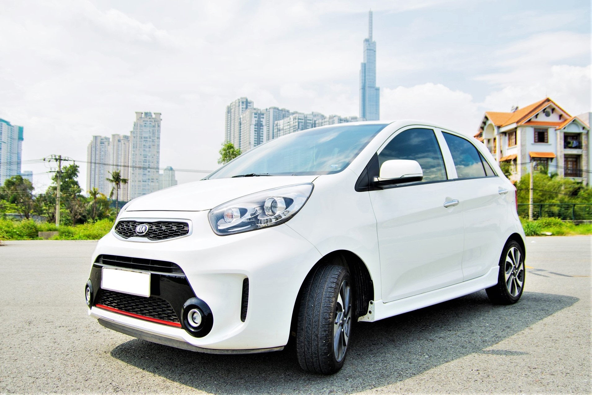 Phan khuc xe hang A thang 7 - Fadil dan dau, Brio chot so hinh anh