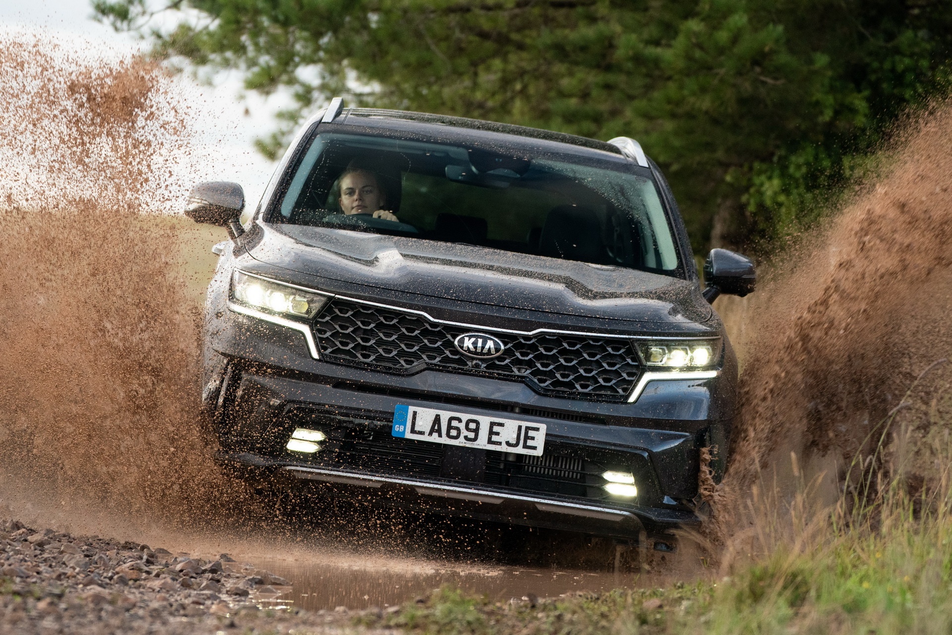 Kia Sorento 2021 mở bán tại châu Âu,  dự kiến về VN trong năm nay ảnh 13 Kia Sorento 2021 mo ban tai chau Au,  du kien ve VN trong nam nay anh 13