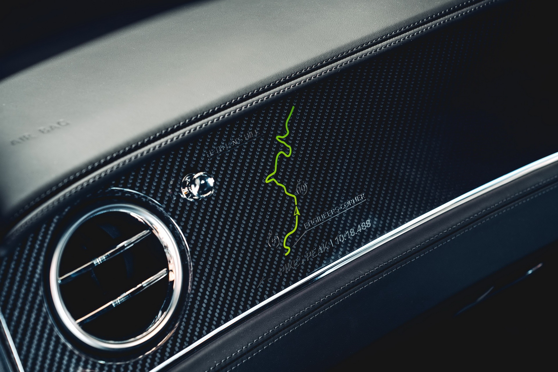 Bentley Continental GT có thêm phiên bản đặc biệt,  giới hạn 15 chiếc ảnh 5 Bentley Continental GT co them phien ban dac biet,  gioi han 15 chiec anh 5