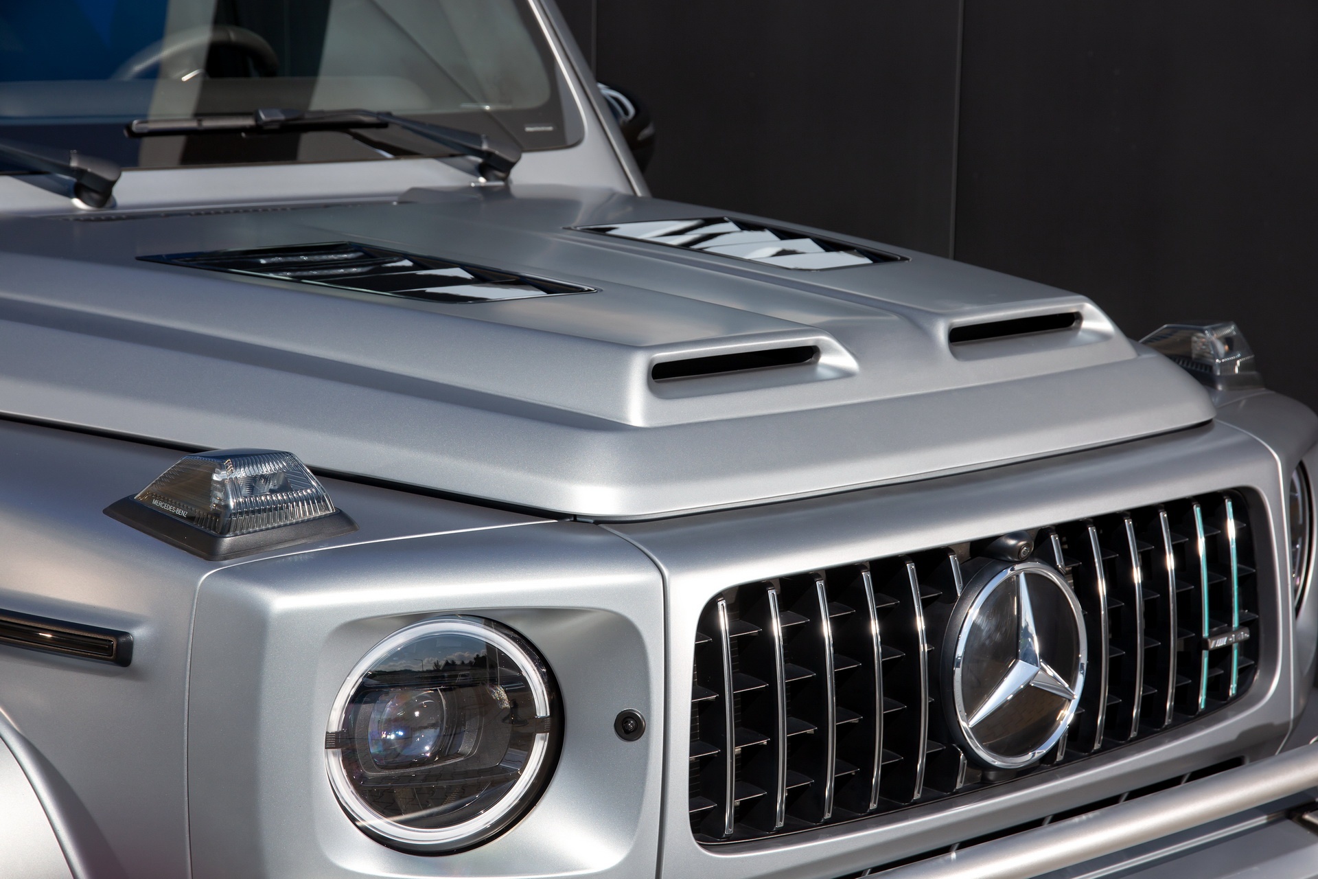 Mercedes-AMG G63 với gói độ mạnh gần bằng Bugatti Veyron ảnh 2 Mercedes-AMG G63 voi goi do manh gan bang Bugatti Veyron anh 2