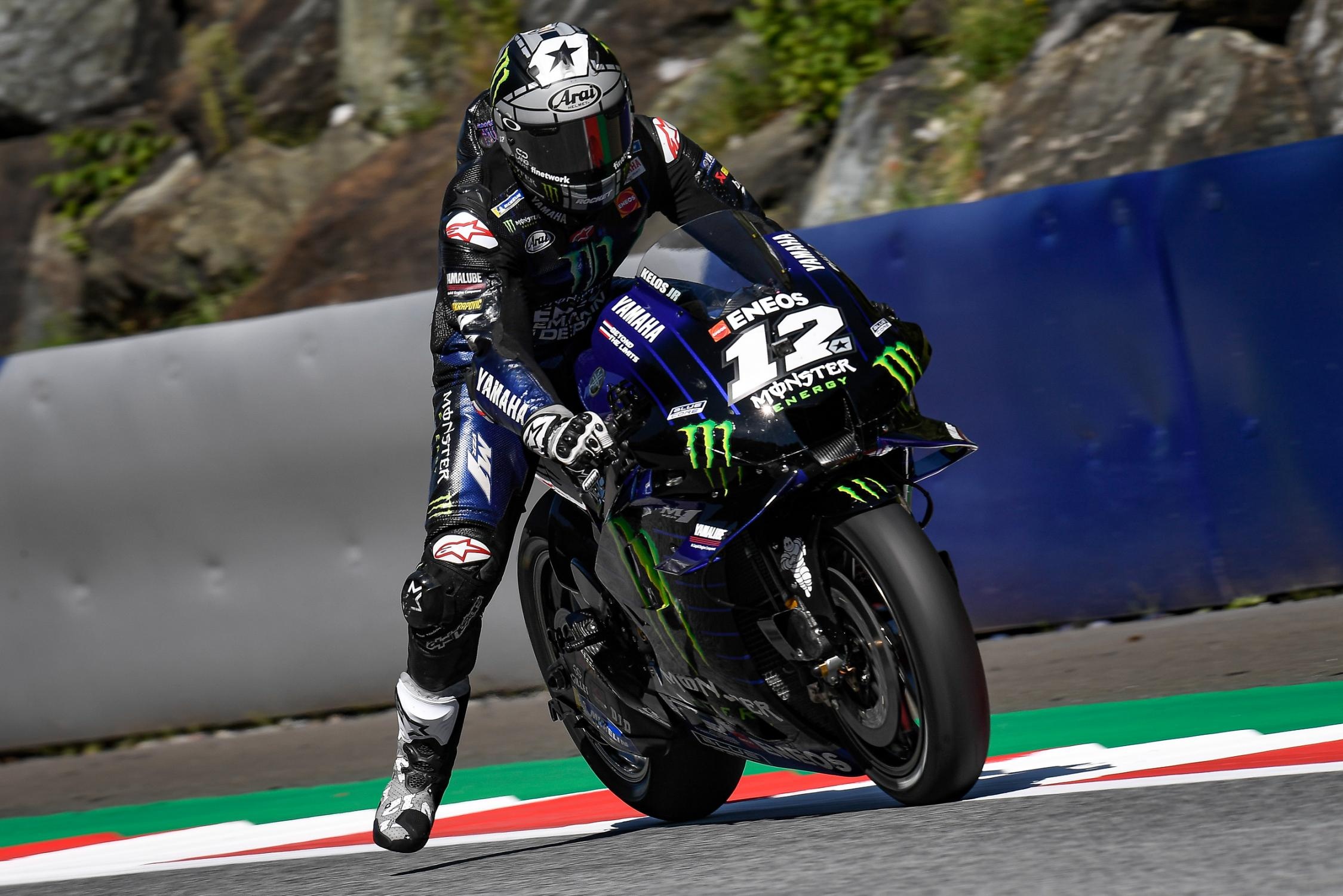 Vi sao Maverick Vinales nhay ra khoi xe o toc do 230 km/h? anh 2