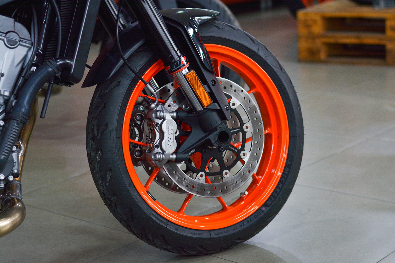 KTM 790 Duke ra mat VN - 103 ma luc,  gia duoi 350 trieu anh 5