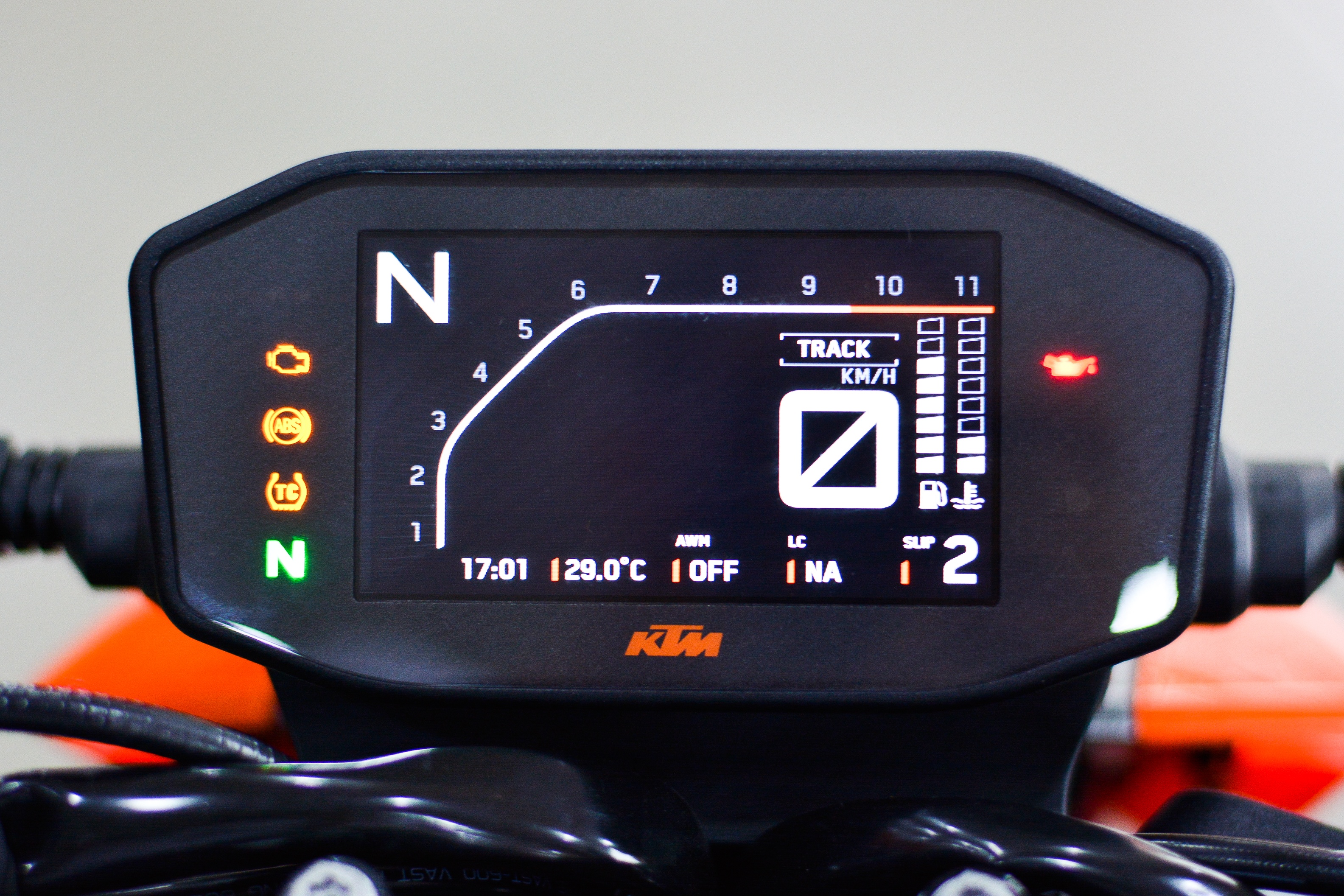 KTM 790 Duke ra mat VN - 103 ma luc,  gia duoi 350 trieu anh 7