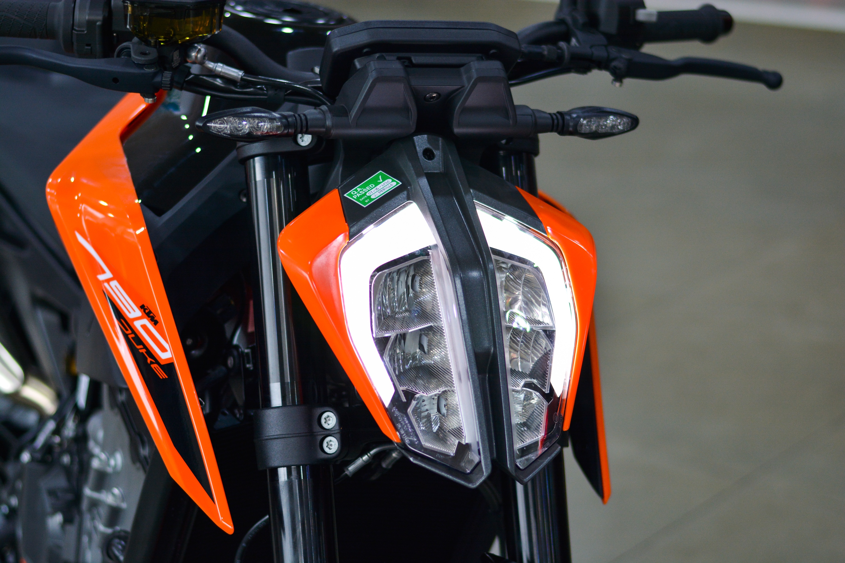 KTM 790 Duke ra mat VN - 103 ma luc,  gia duoi 350 trieu anh 4
