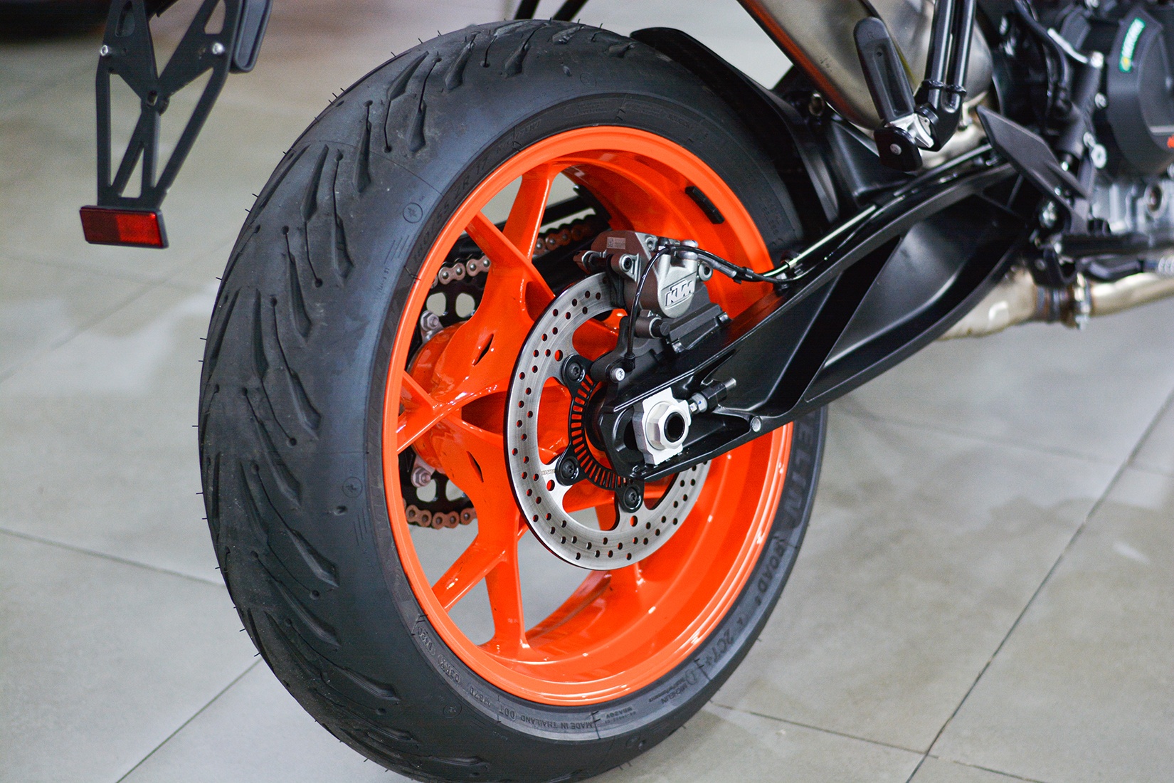 KTM 790 Duke ra mat VN - 103 ma luc,  gia duoi 350 trieu anh 11