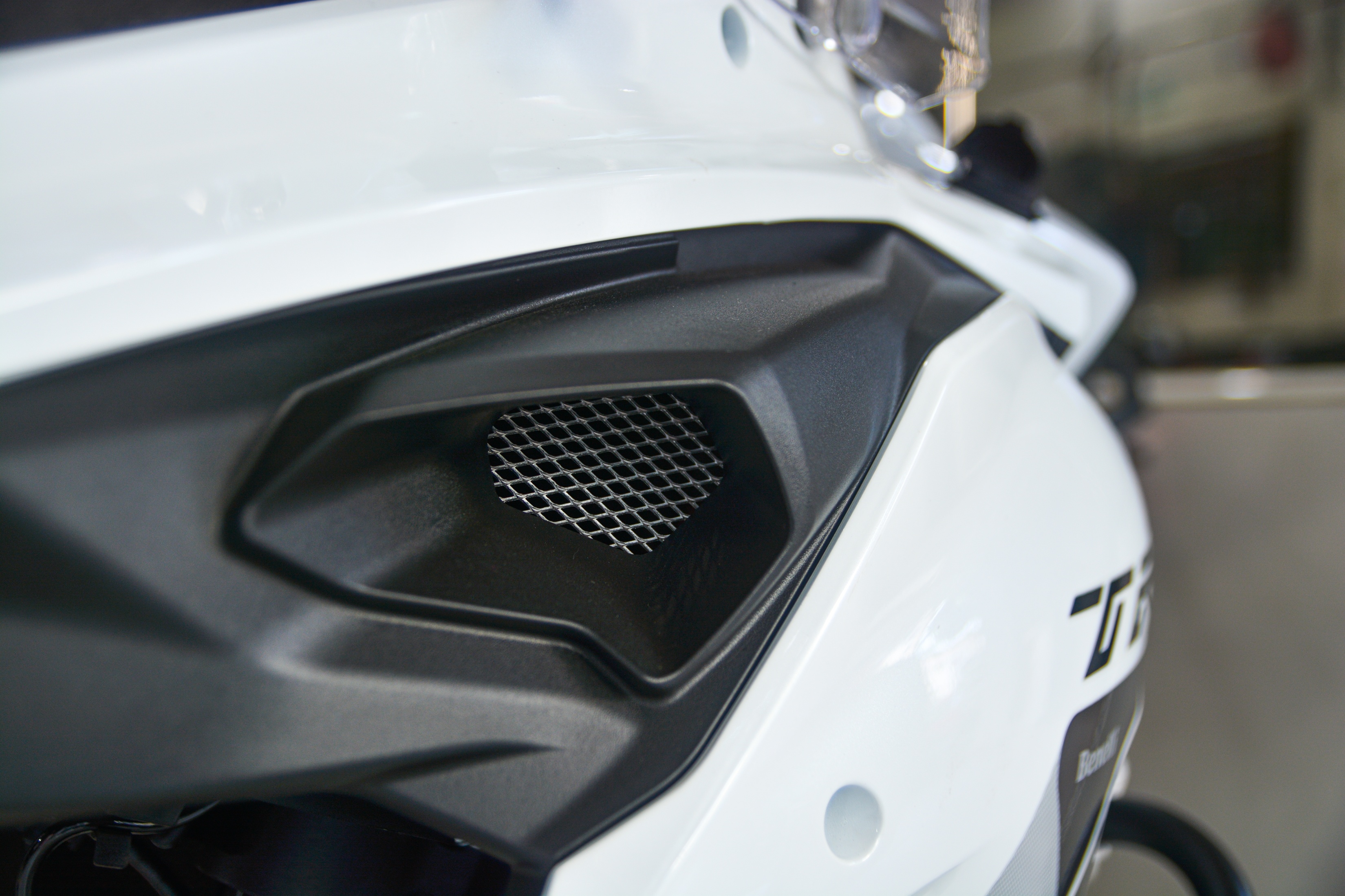 Chi tiet Benelli TRK 502 2020 tai VN anh 15