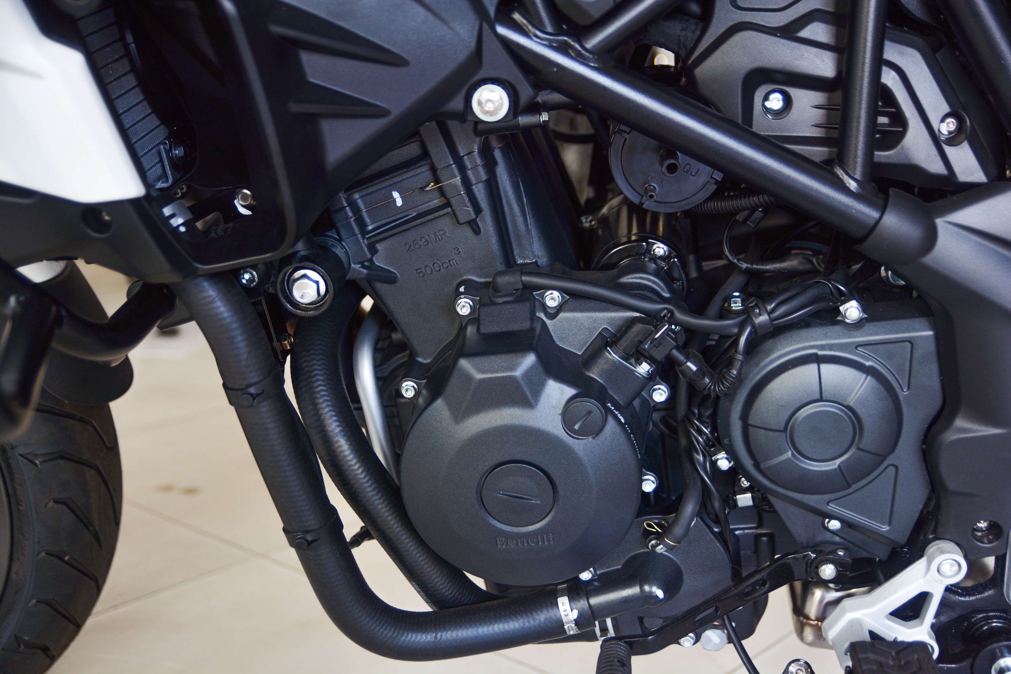 Chi tiet Benelli TRK 502 2020 tai VN anh 10