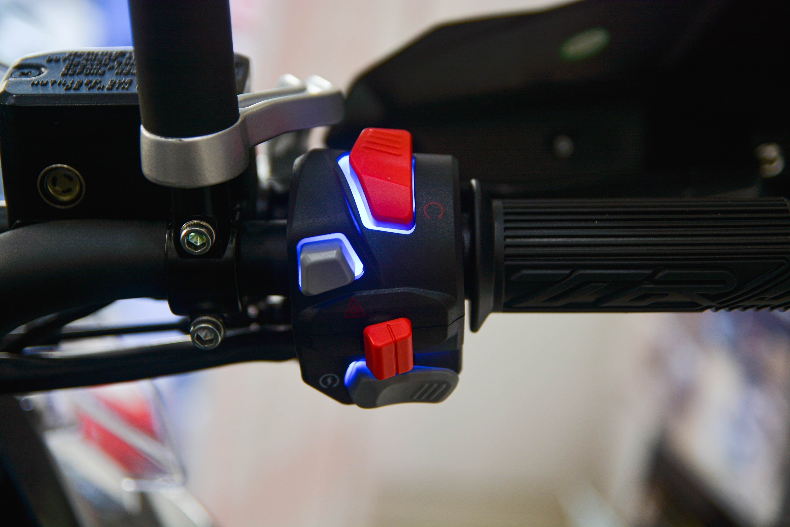 Chi tiết Benelli TRK 502 2020 tại VN ảnh 6 Chi tiet Benelli TRK 502 2020 tai VN anh 6