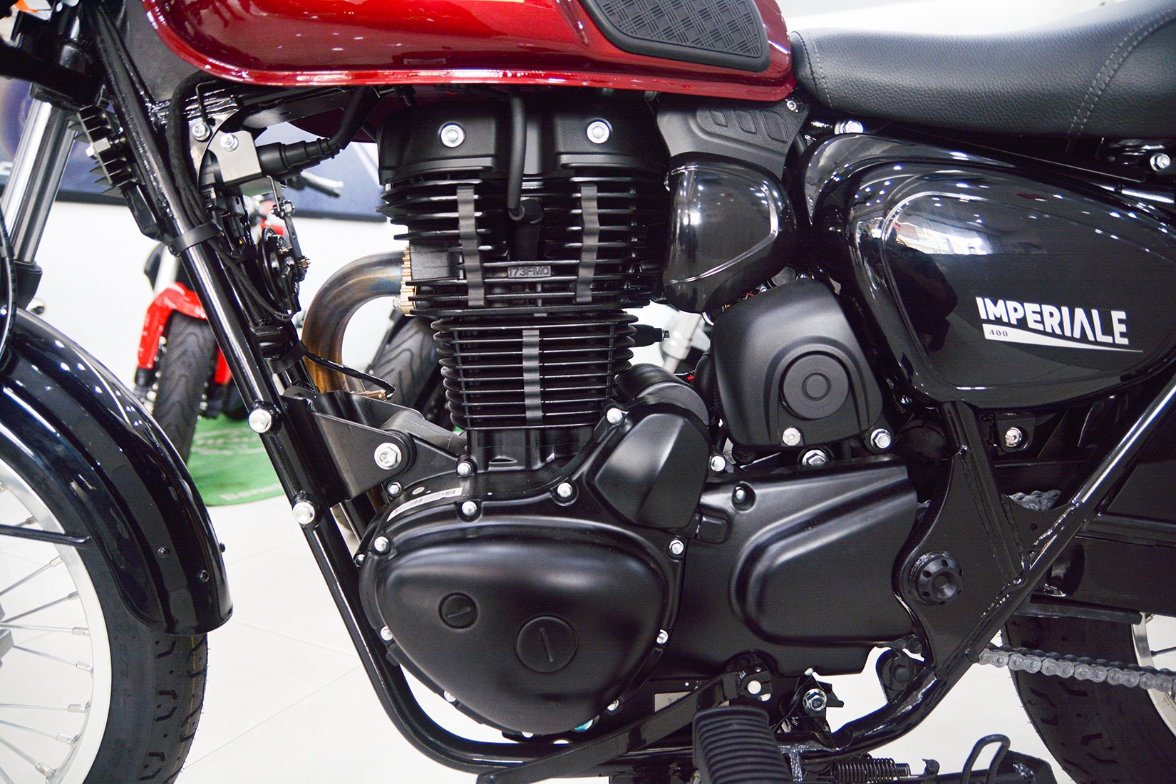 Chi tiet Benelli Imperiale 400 2020 tai VN anh 10