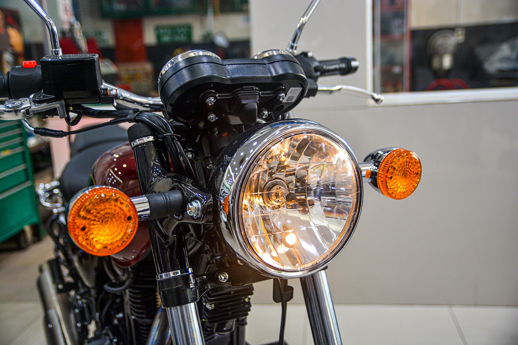 Chi tiet Benelli Imperiale 400 2020 tai VN anh 2