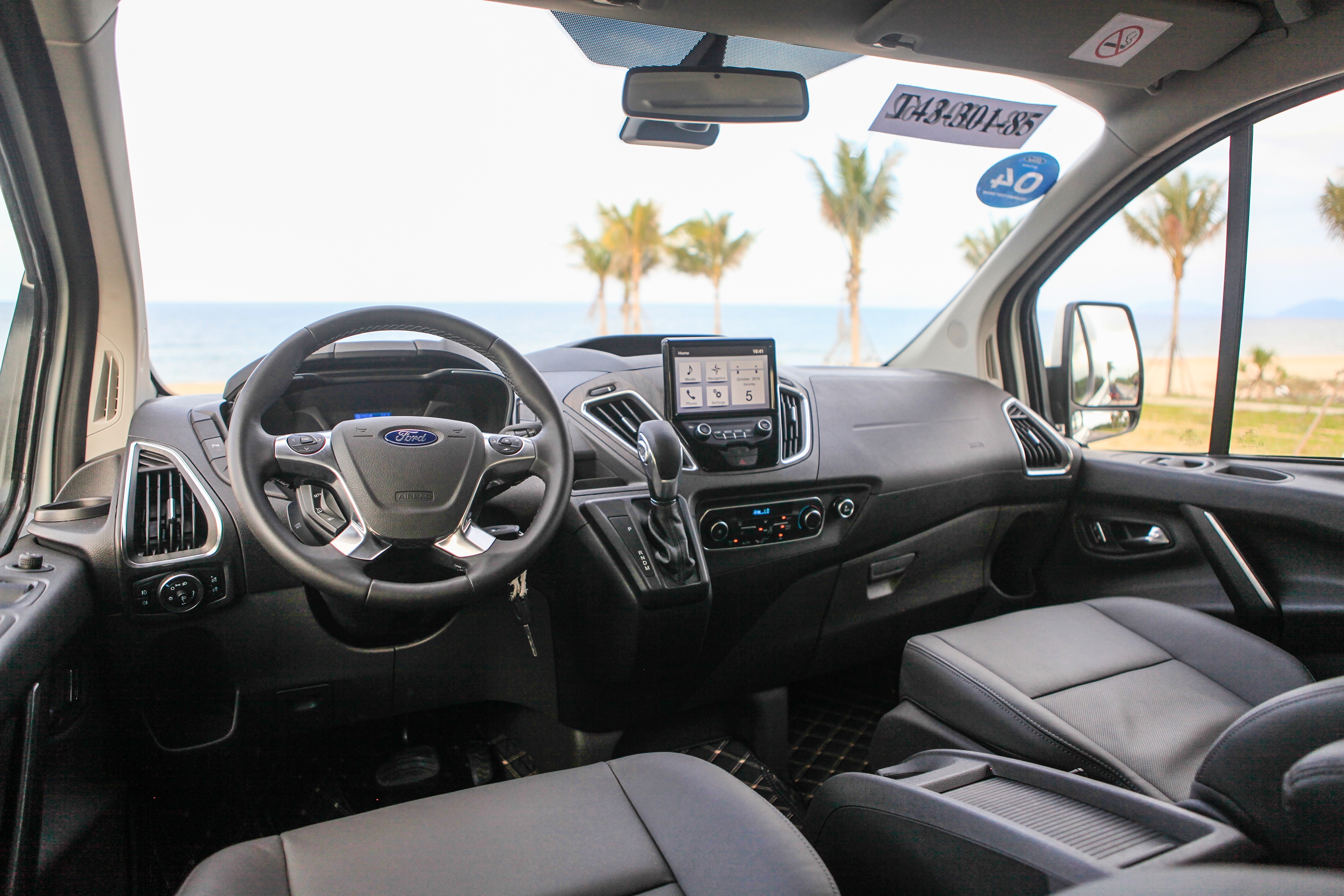 MPV giá 1 tỷ chọn Kia Sedona hay Ford Tourneo? ảnh 8 MPV gia 1 ty chon Kia Sedona hay Ford Tourneo? anh 8