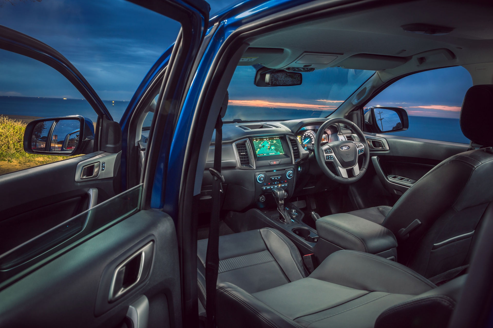 Bán tải Ford Ranger có thêm phiên bản mới ảnh 2 Ban tai Ford Ranger co them phien ban moi anh 2
