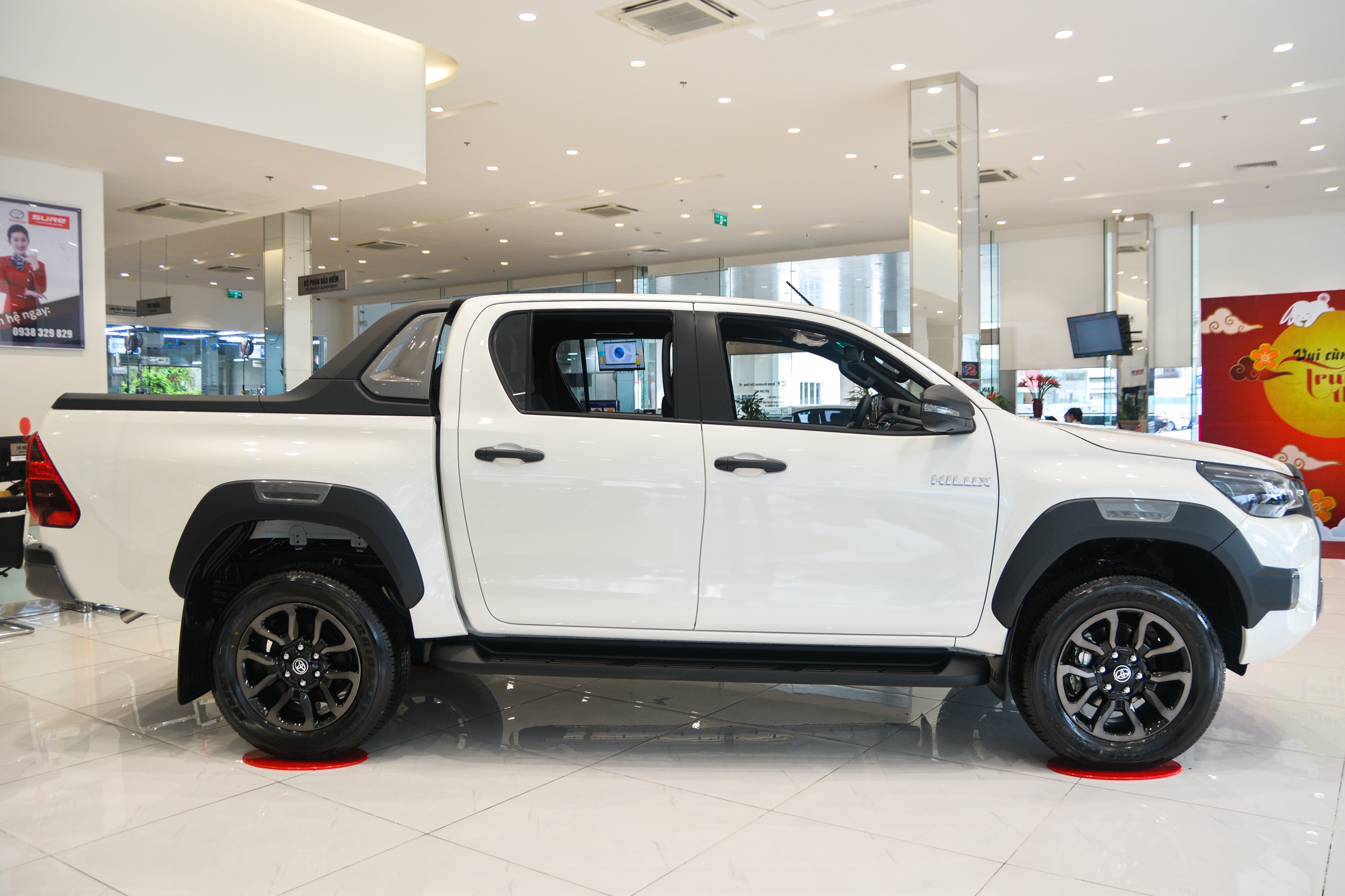 Ford Ranger tiếp tục dẫn đầu phân khúc xe bán tải tháng 3 ảnh 3 Ford Ranger tiep tuc dan dau phan khuc xe ban tai thang 3 anh 3