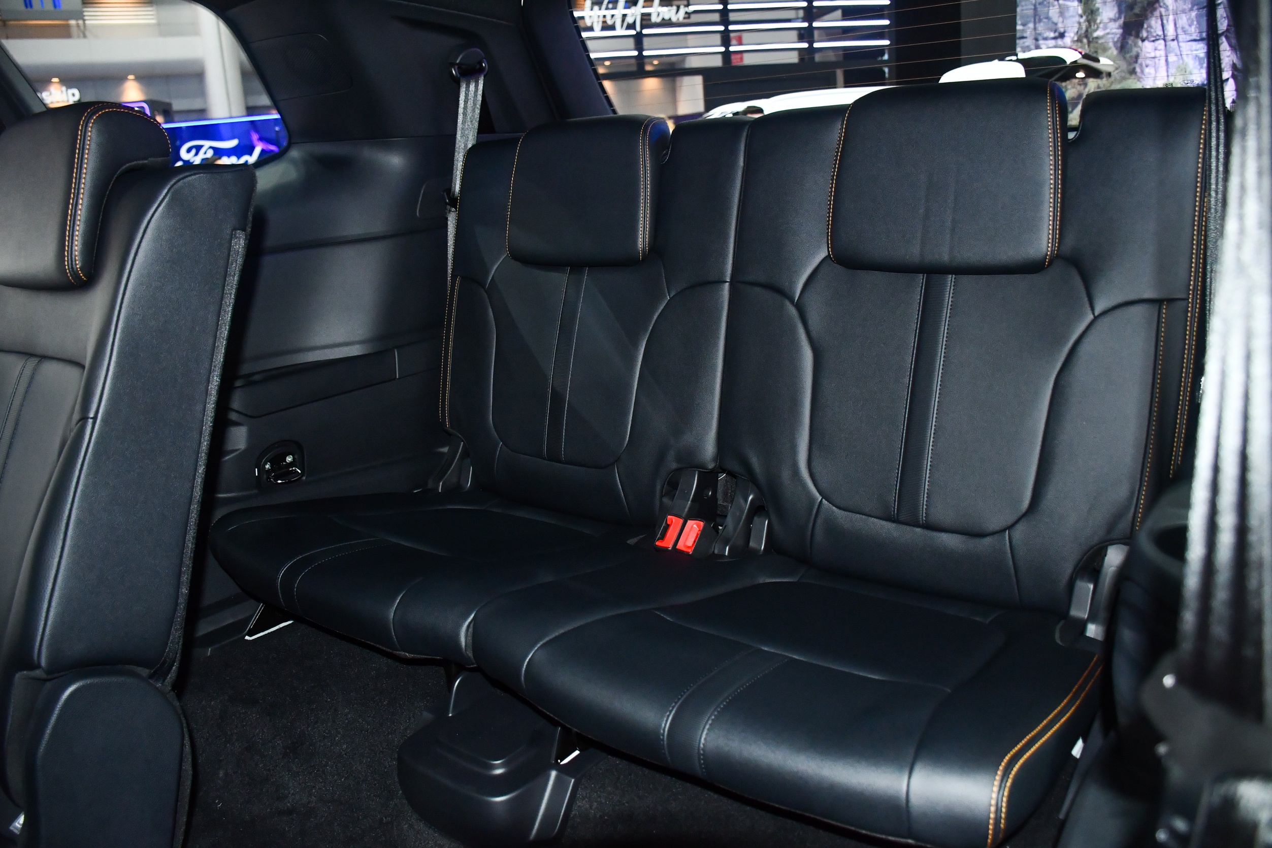 Ford Everest Wildtrak Viet Nam anh 8