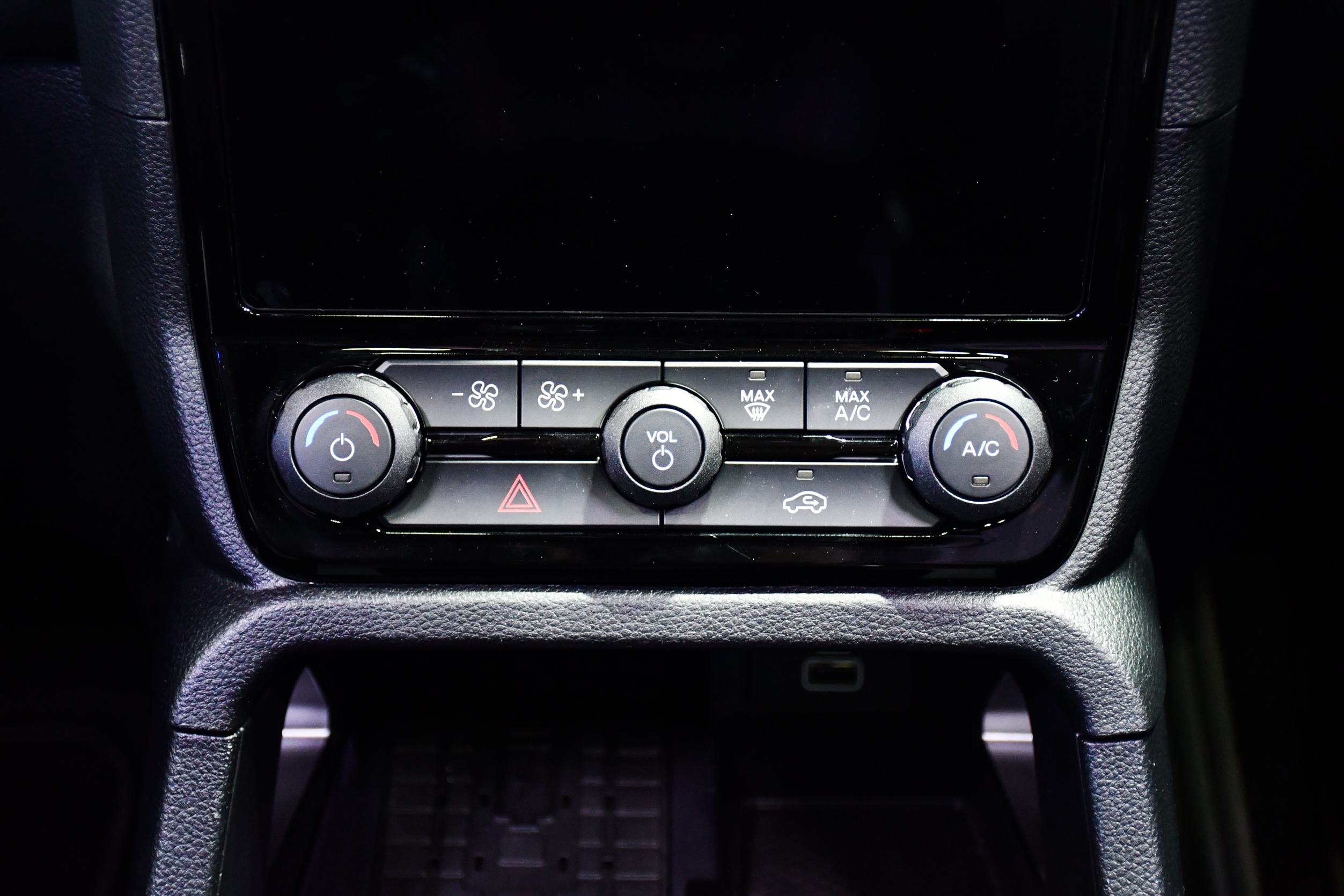 Ford Everest Wildtrak Viet Nam anh 20