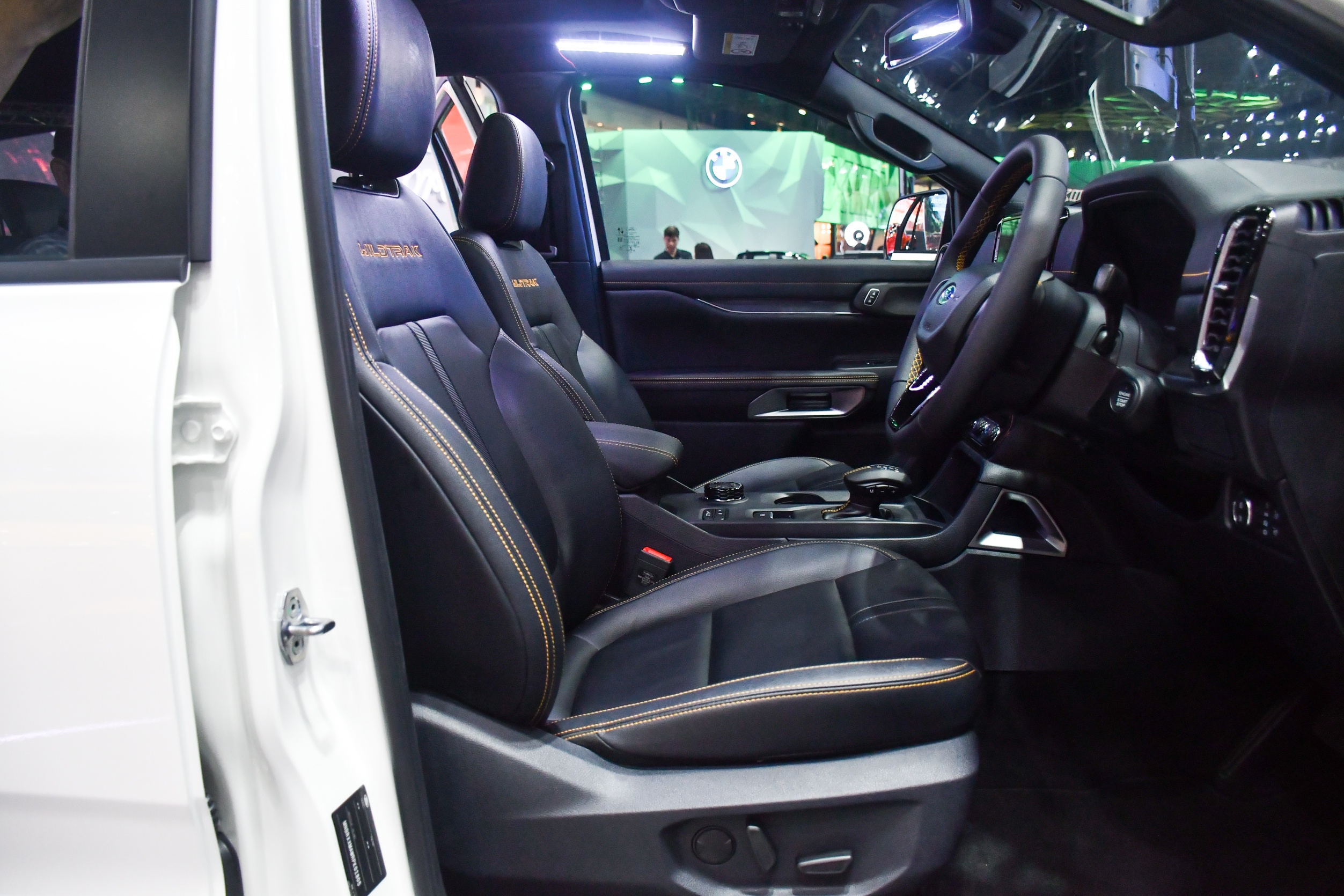 Ford Everest Wildtrak Viet Nam anh 10