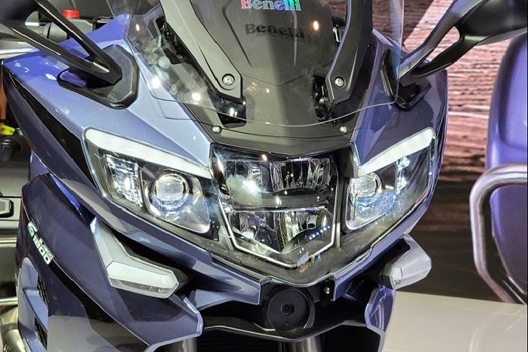 Benelli gioi thieu moto sport-tourer 1200GT anh 2