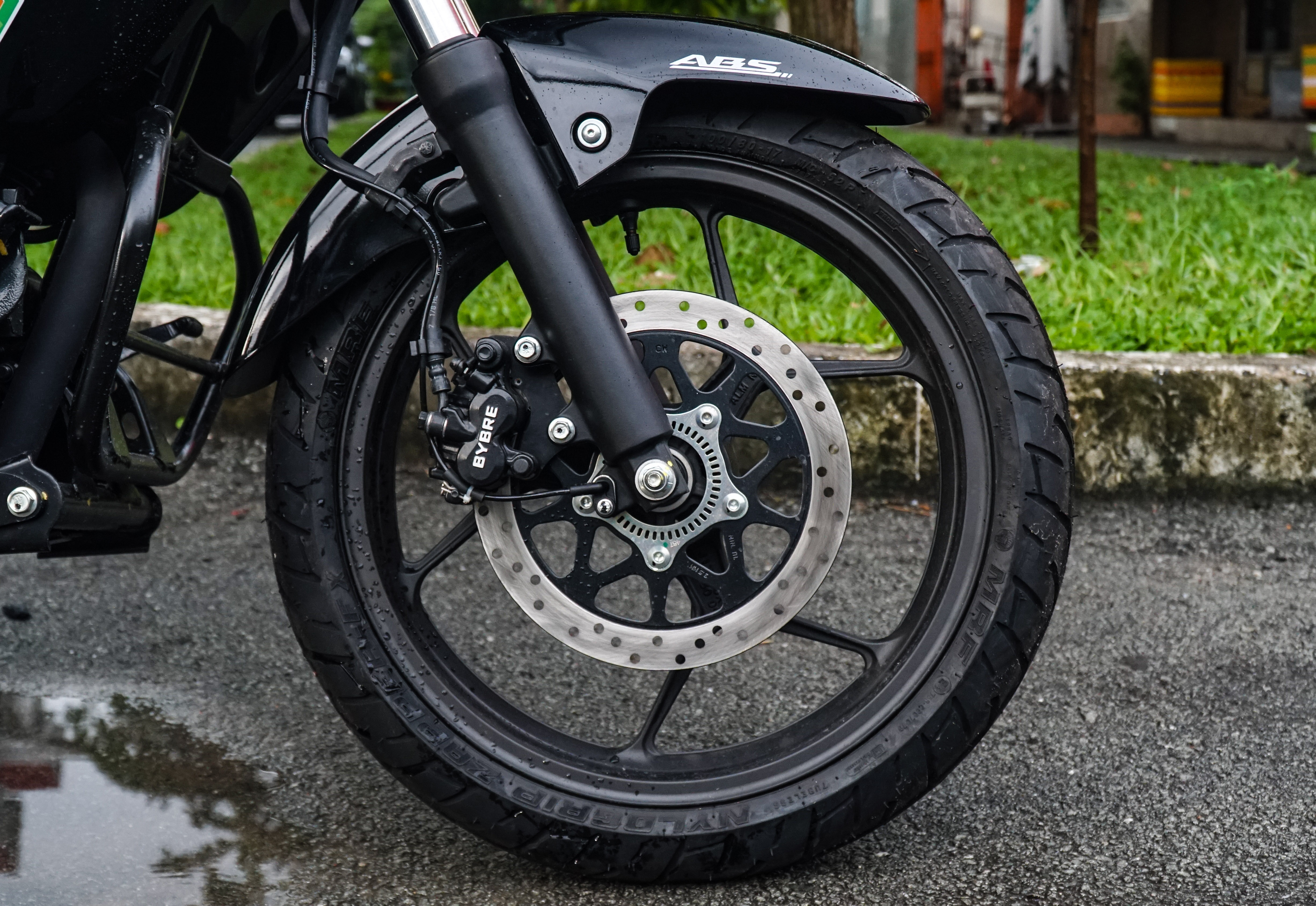 Xe cruiser 150 cc - chon Intruder150 hay GZ150-A? anh 8