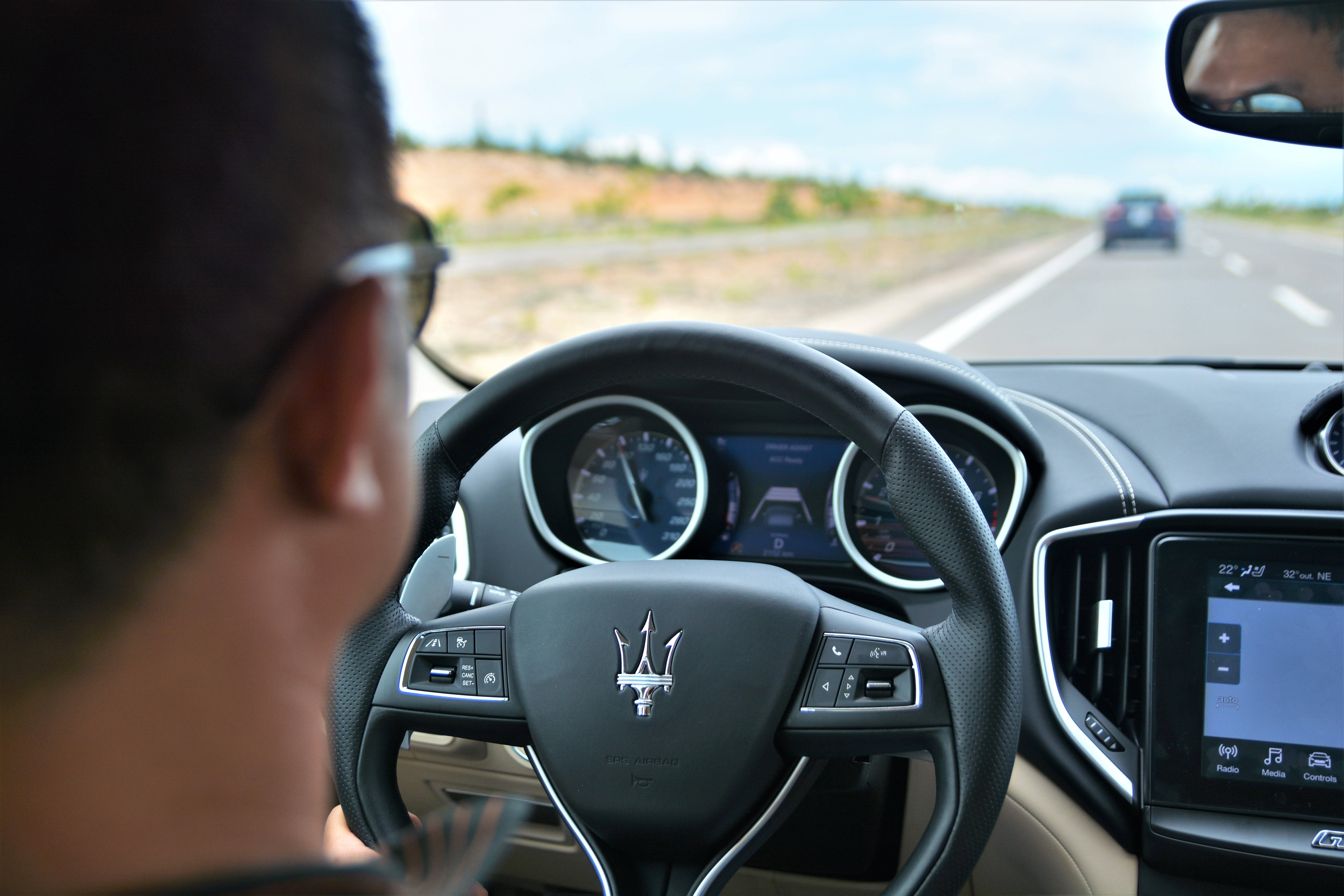 Dua oto o Viet Nam anh 2