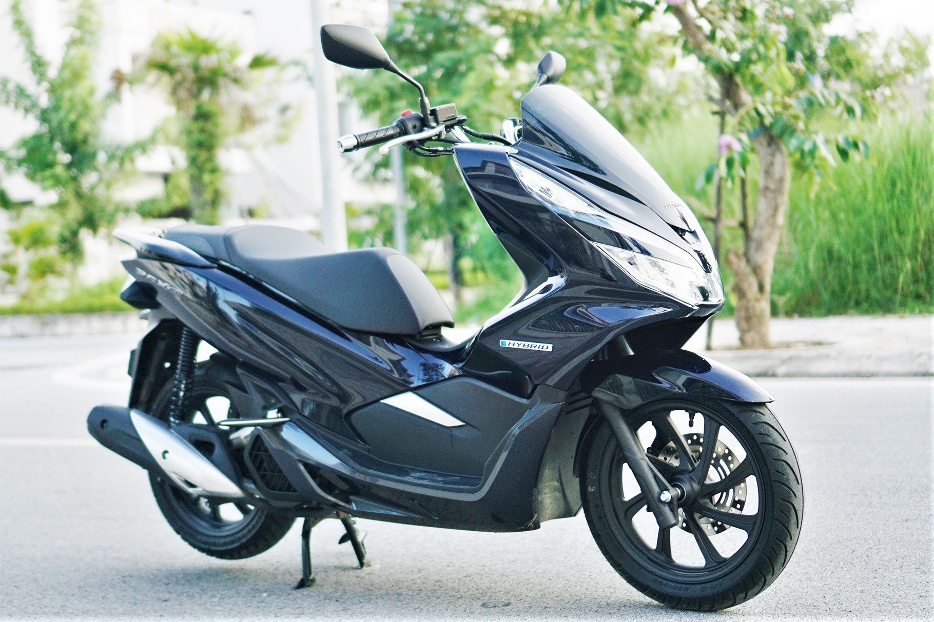 Nhung mau xe may bi nguoi dung Viet tho o hinh anh