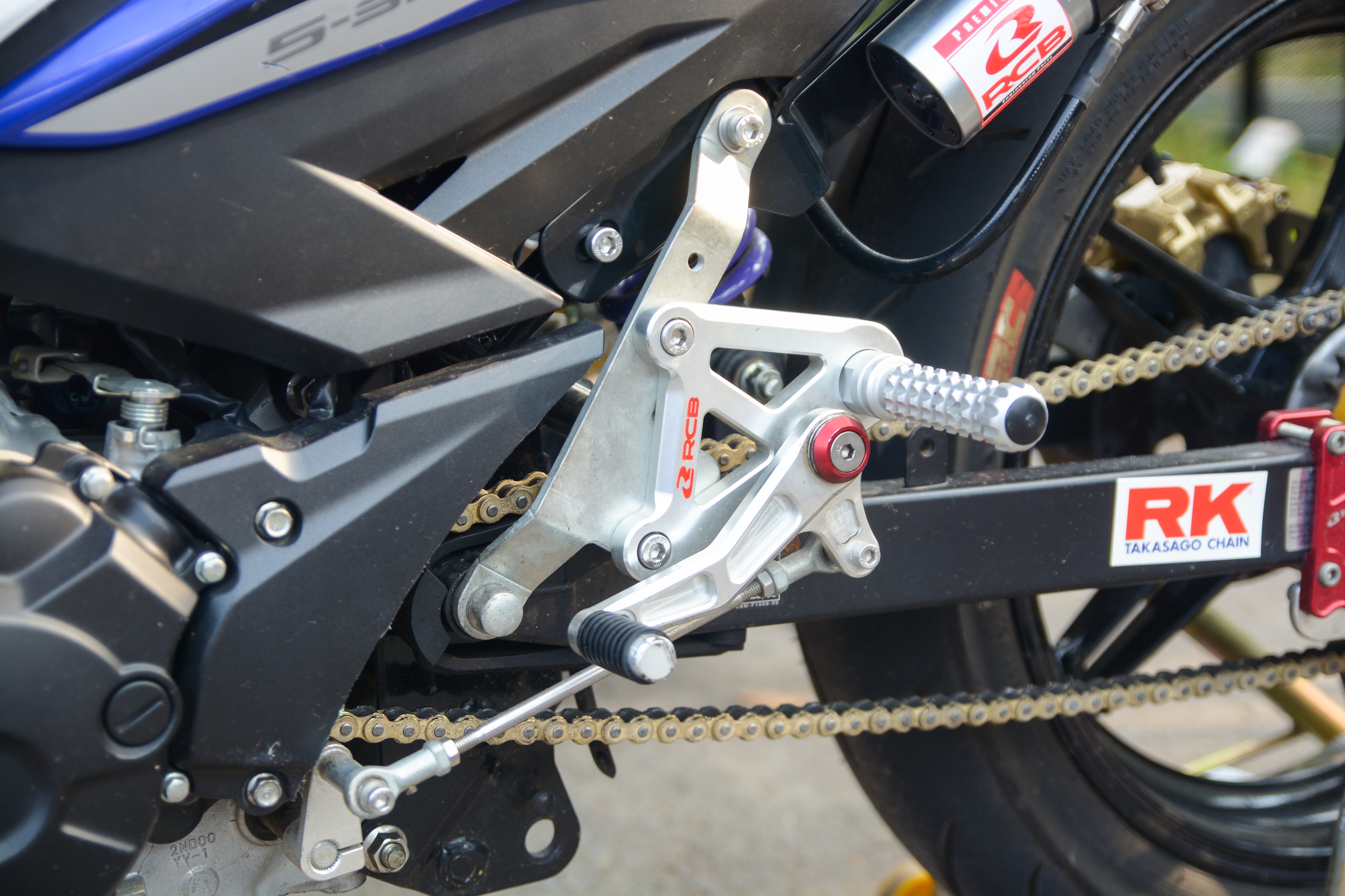 Ngam nhin Yamaha Exciter 150 phien ban xe dua do chinh hang anh 8