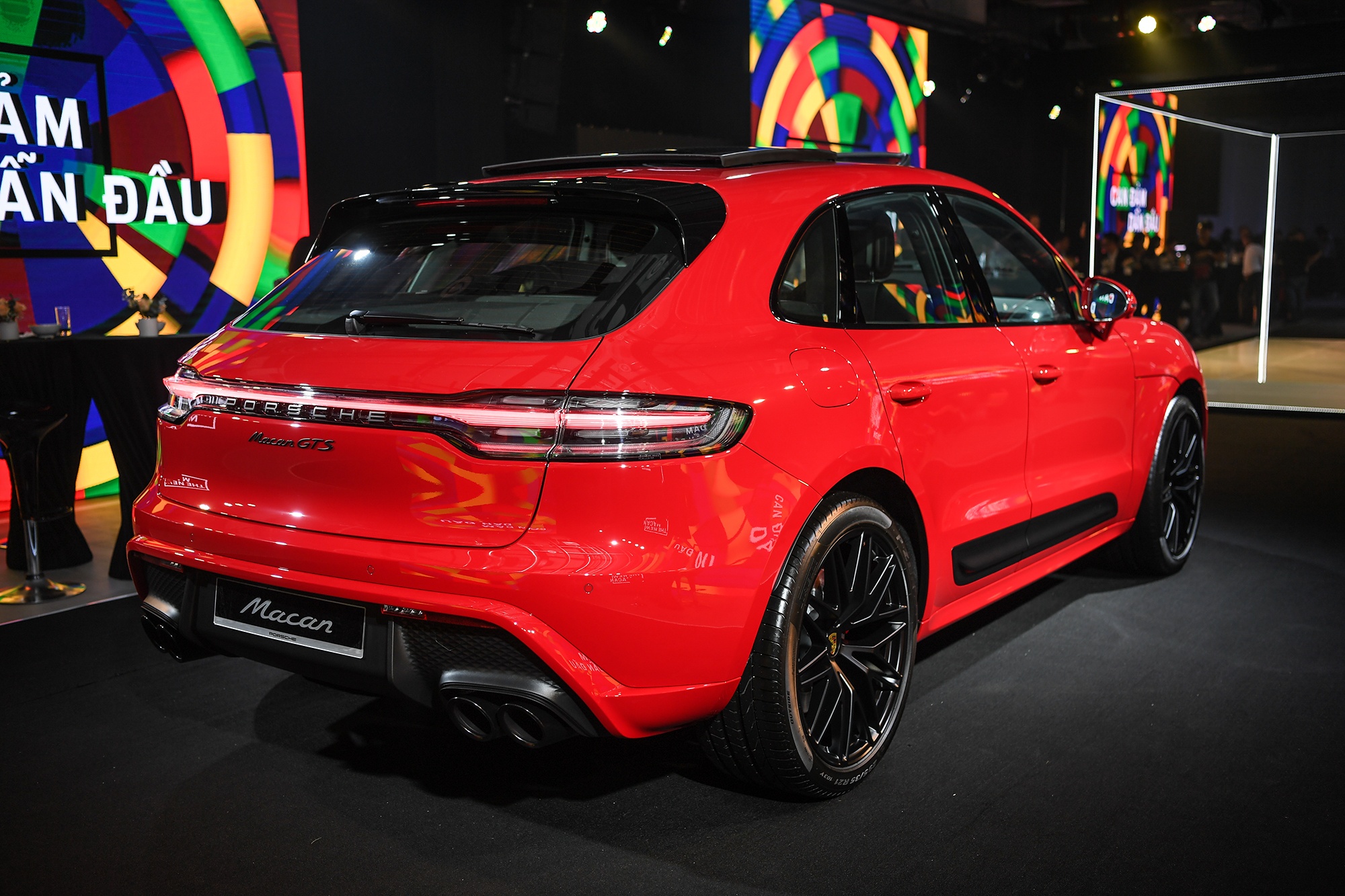 Porsche Macan 2022 vua ra mat tai Viet Nam anh 2