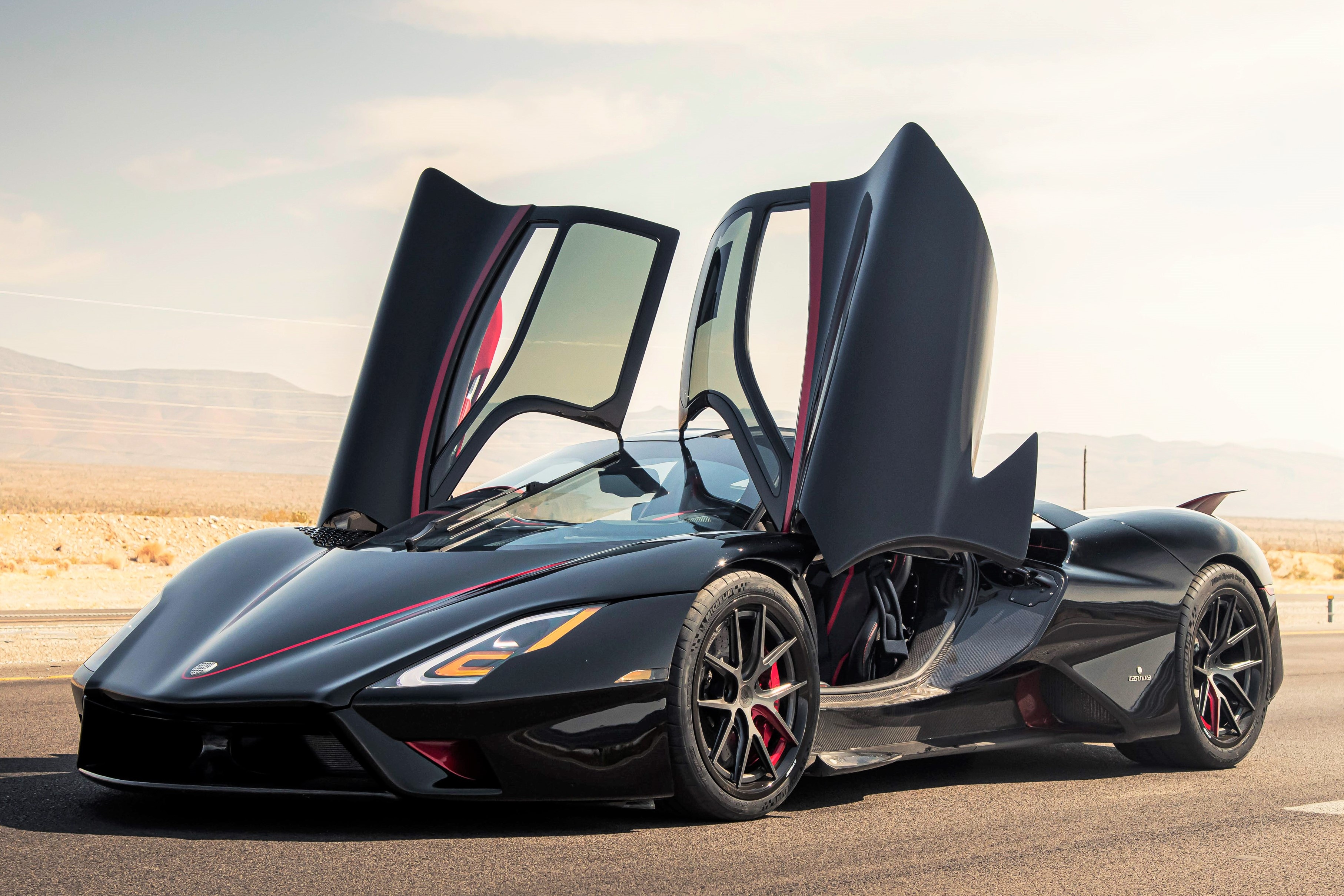 Oto thuong mai dau tien vuot nguong toc do 530 km/h hinh anh