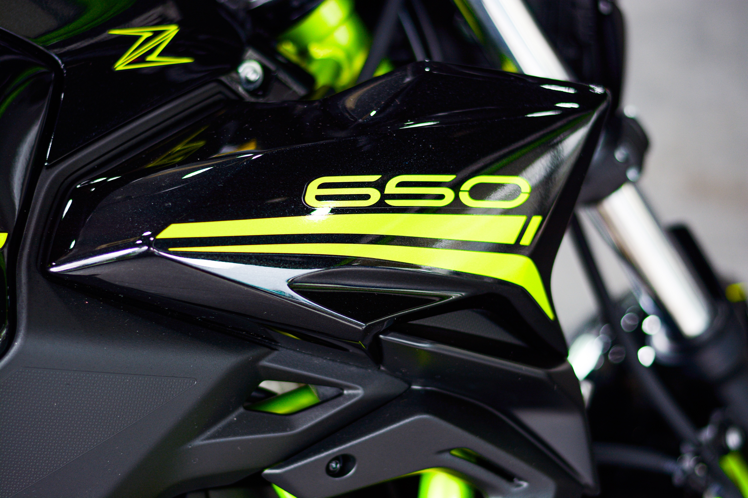 Chi tiet Kawasaki Z650 2021 phien ban dac biet tai Viet Nam anh 7