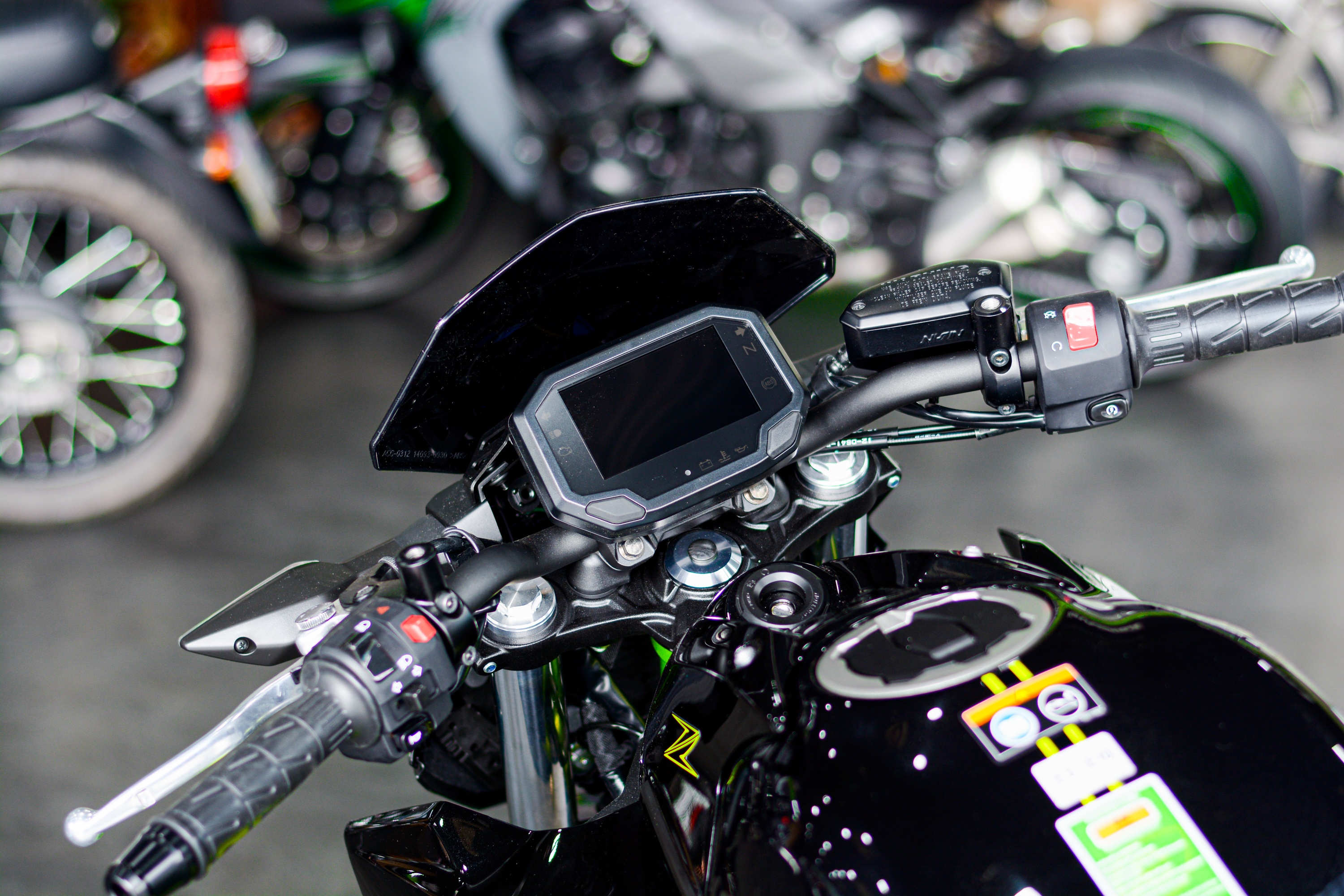 Chi tiet Kawasaki Z650 2021 phien ban dac biet tai Viet Nam anh 8