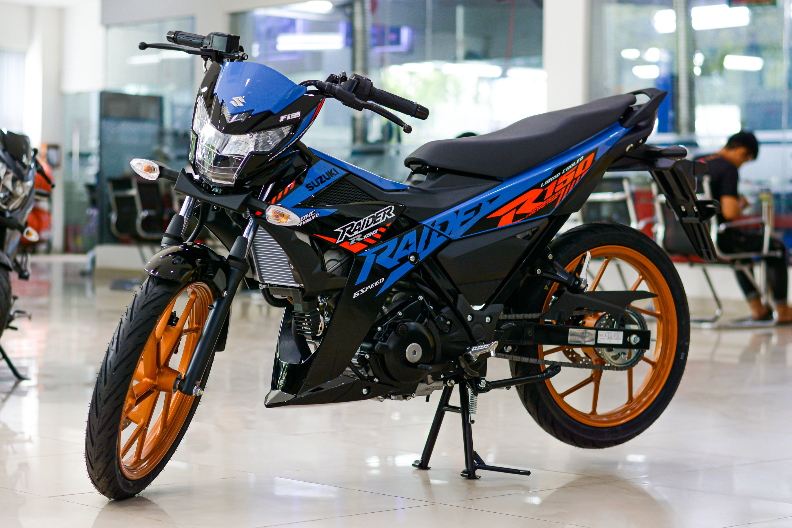 Chi tiet Suzuki Raider R150 2021 tai Viet Nam anh 9