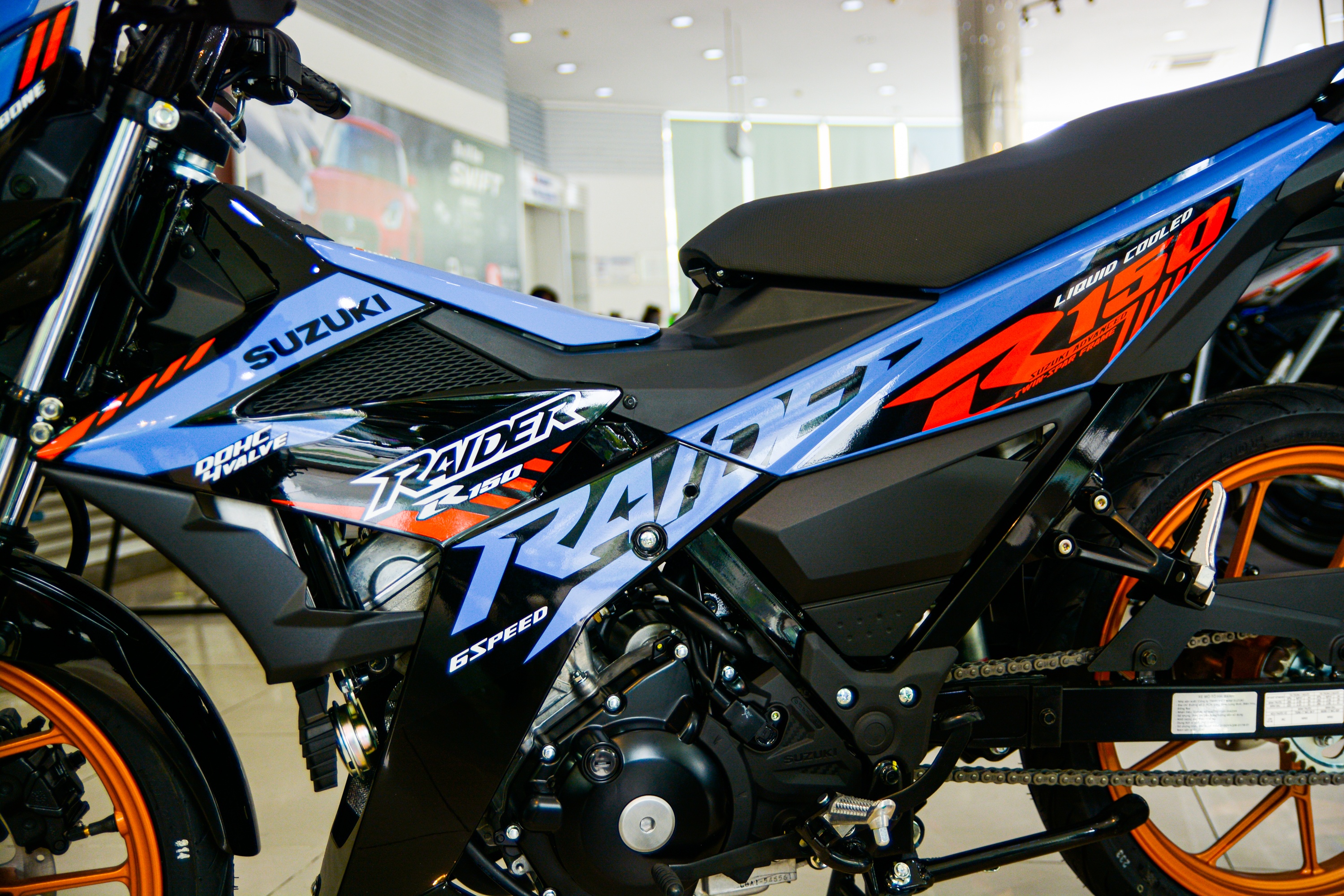 Chi tiet Suzuki Raider R150 2021 tai Viet Nam anh 4