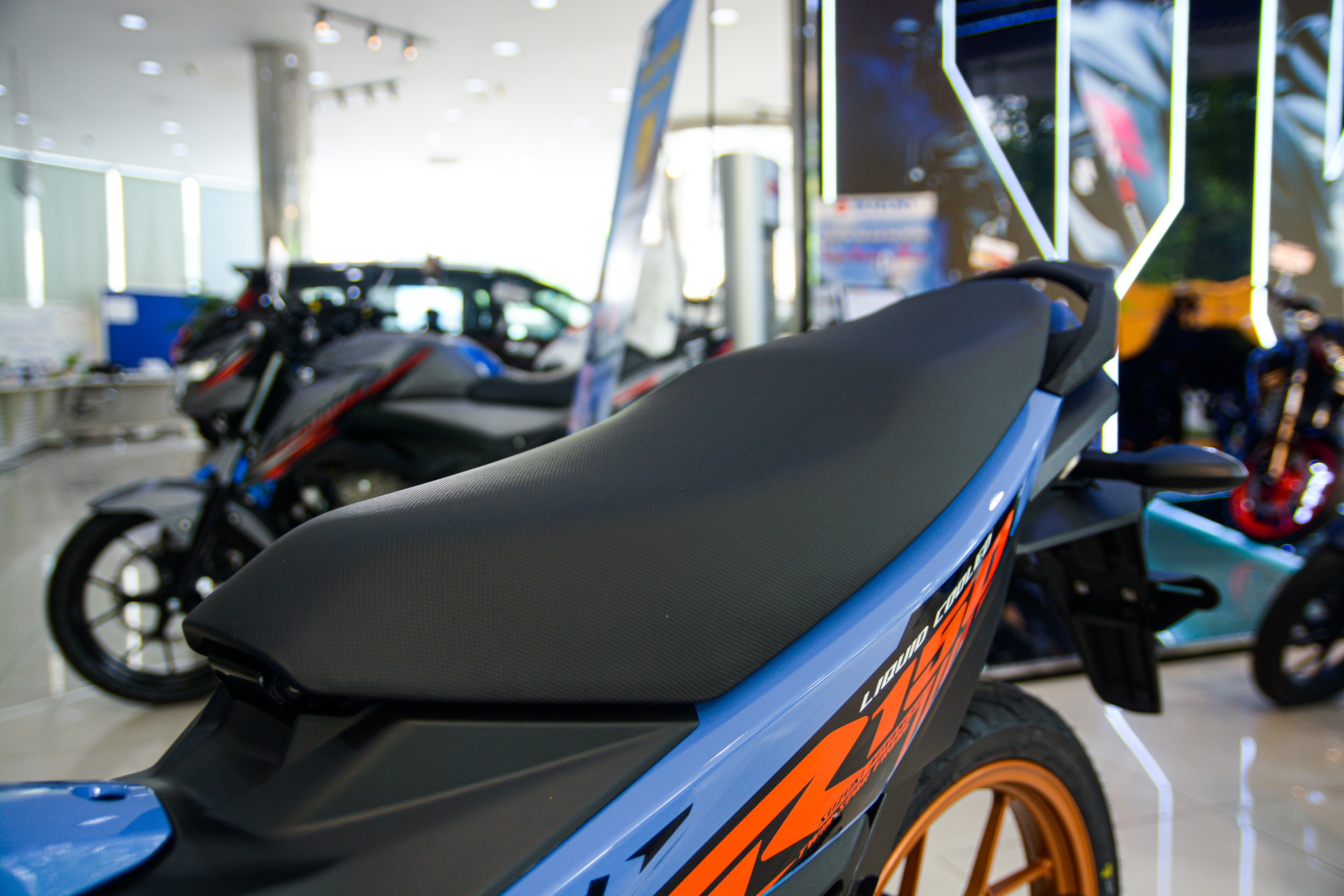 Chi tiet Suzuki Raider R150 2021 tai Viet Nam anh 6