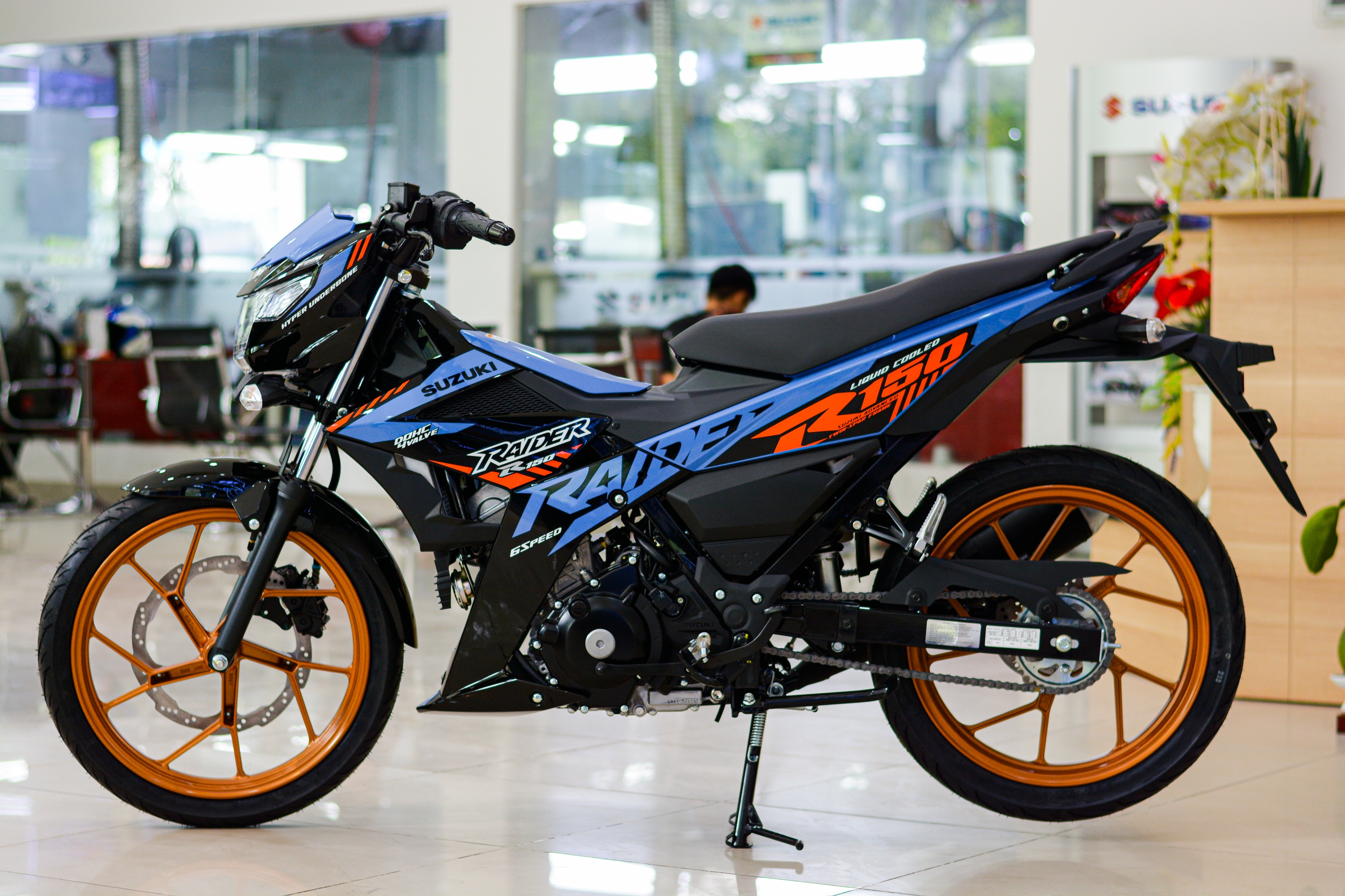 Chi tiet Suzuki Raider R150 2021 tai Viet Nam anh 2