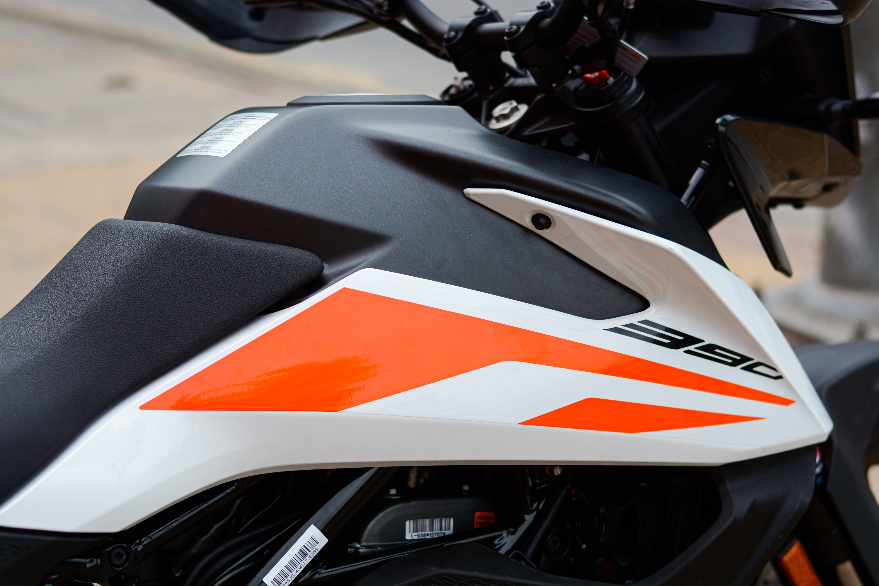 Can canh KTM 390 Adventure gia 175 trieu dong anh 8