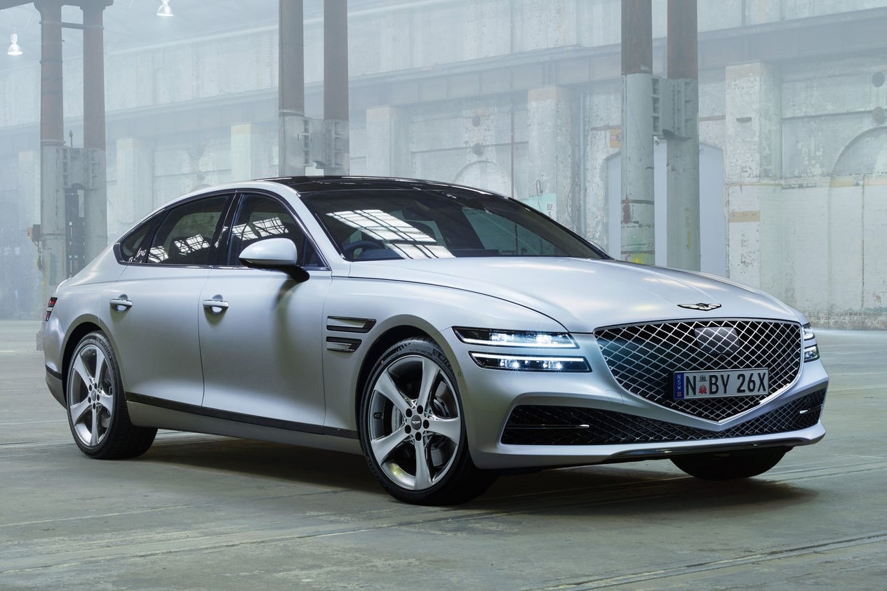 Xe sang Genesis G80 2021 co gia gan 60.000 USD tai Australia hinh anh